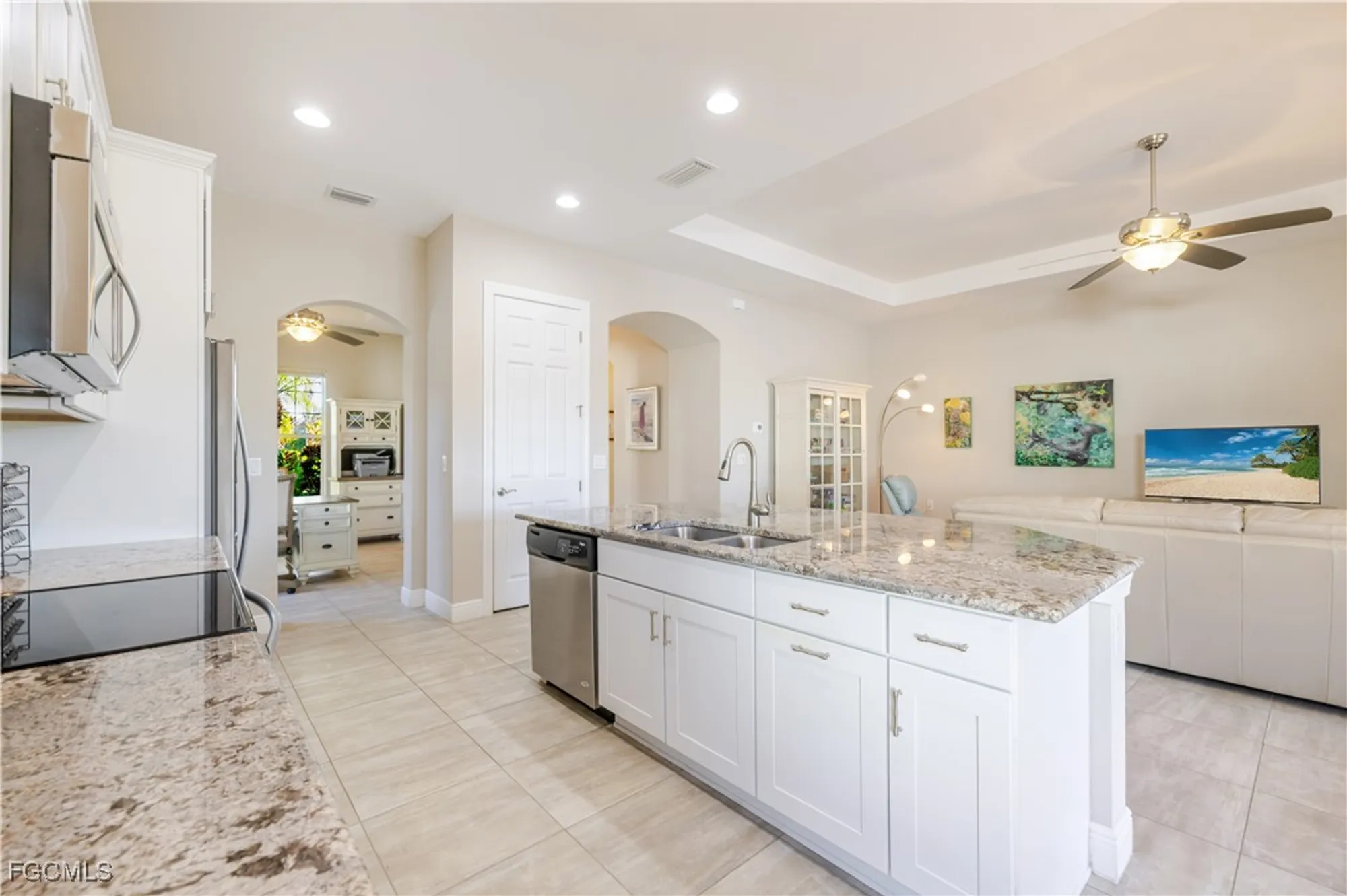 Property Slideshow image 13 of 50 | 11616 giulia dr, Fort Myers, FL, 33913