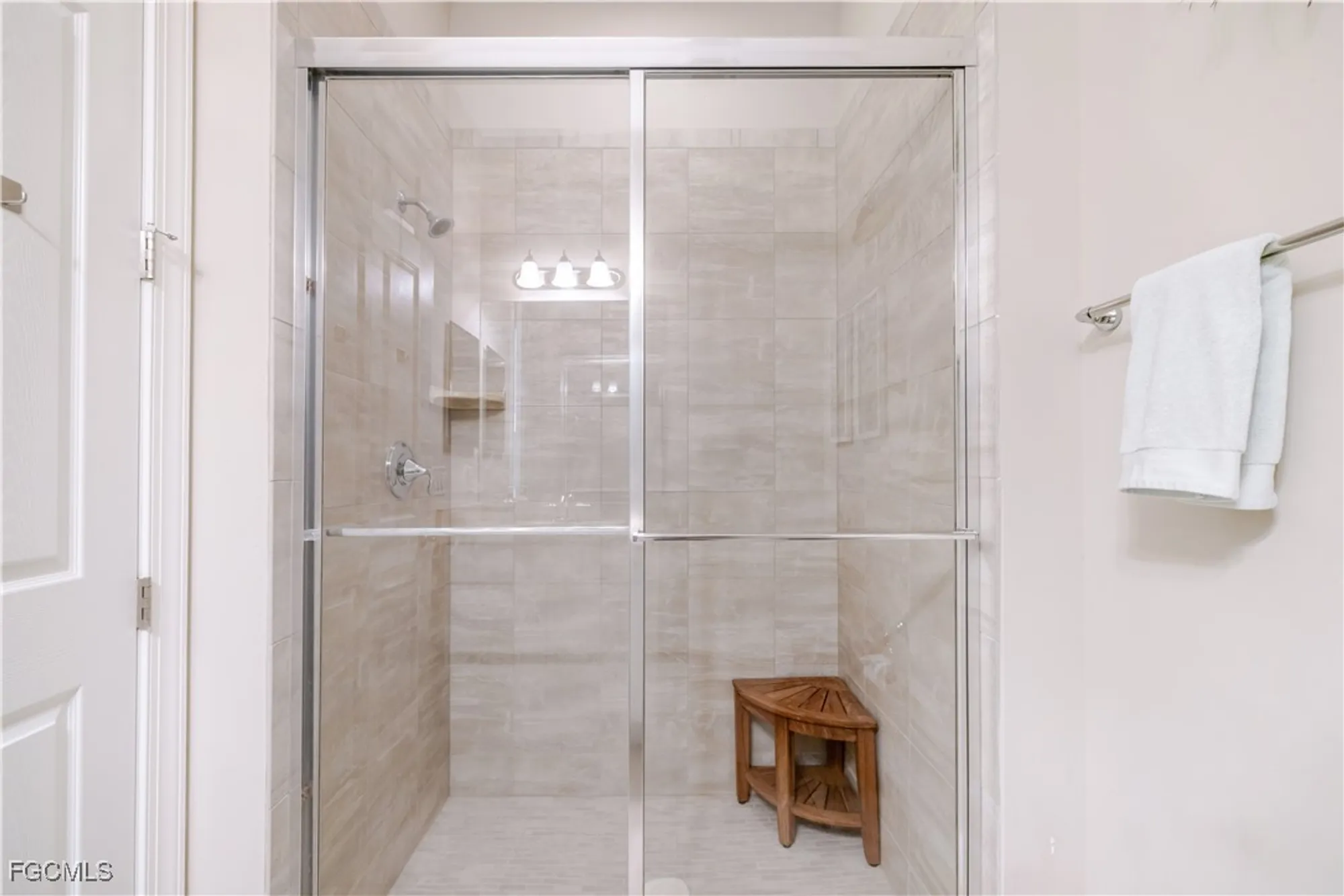 Property Slideshow image 28 of 50 | 11616 giulia dr, Fort Myers, FL, 33913