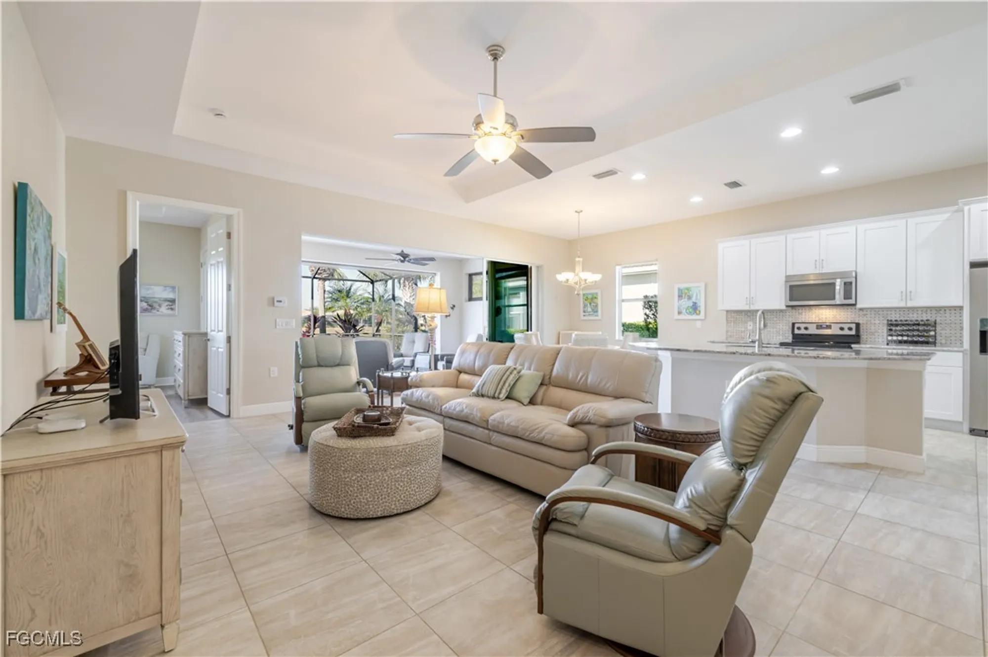 Property Slideshow image 7 of 50 | 11616 giulia dr, Fort Myers, FL, 33913