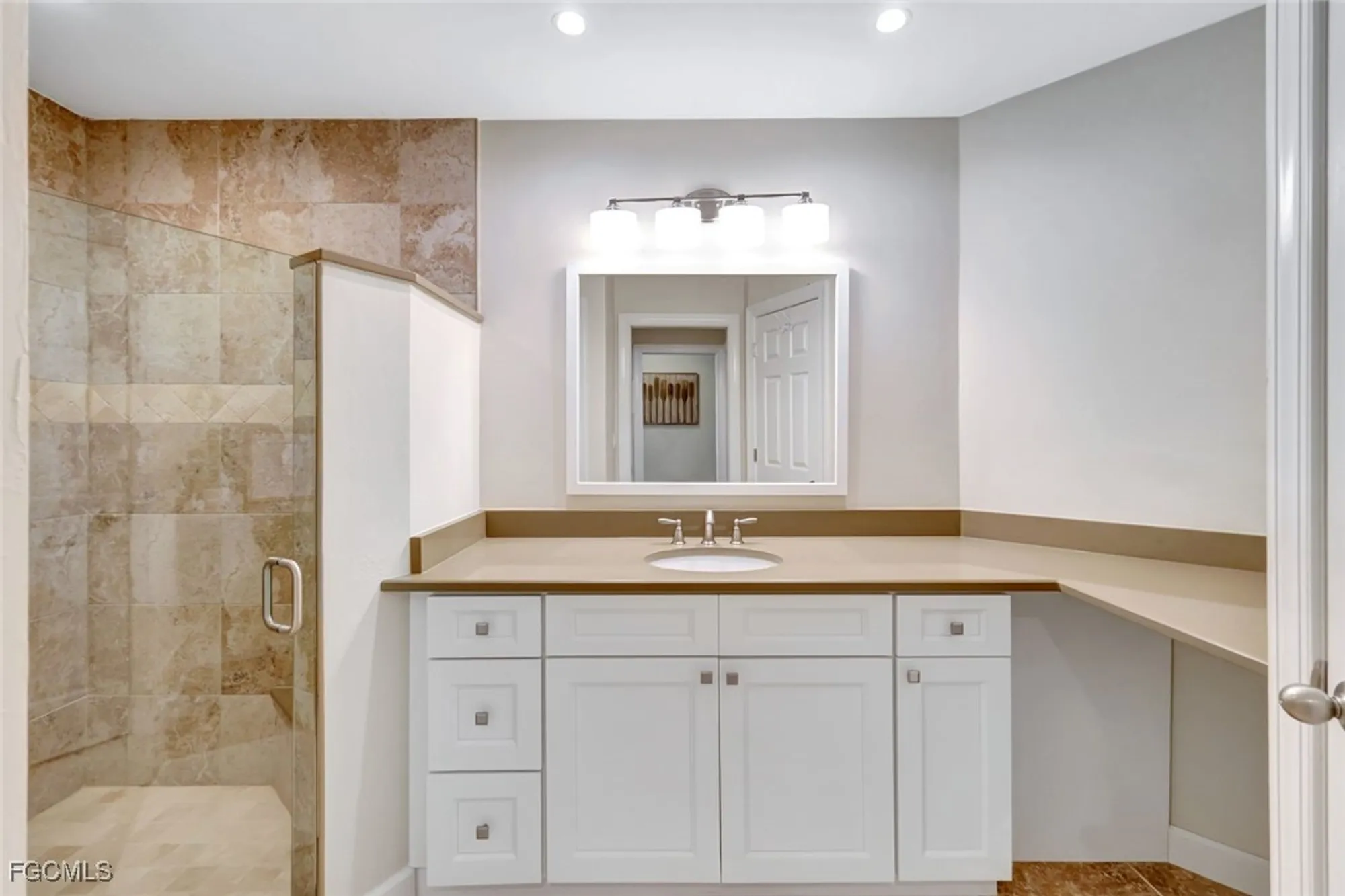 Property Slideshow image 12 of 48 | 3311 glen cairn ct 102, Bonita Springs, FL, 34134