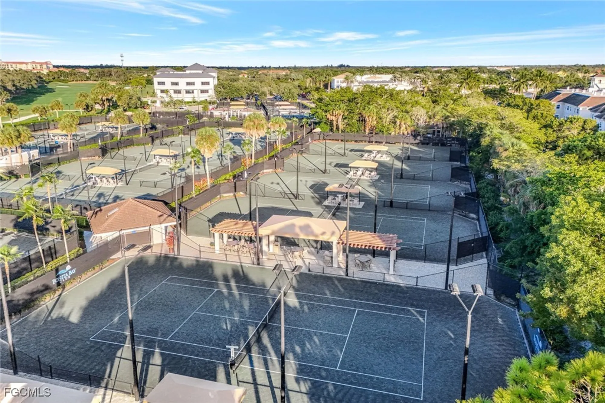 Property Slideshow image 37 of 48 | 3311 glen cairn ct 102, Bonita Springs, FL, 34134