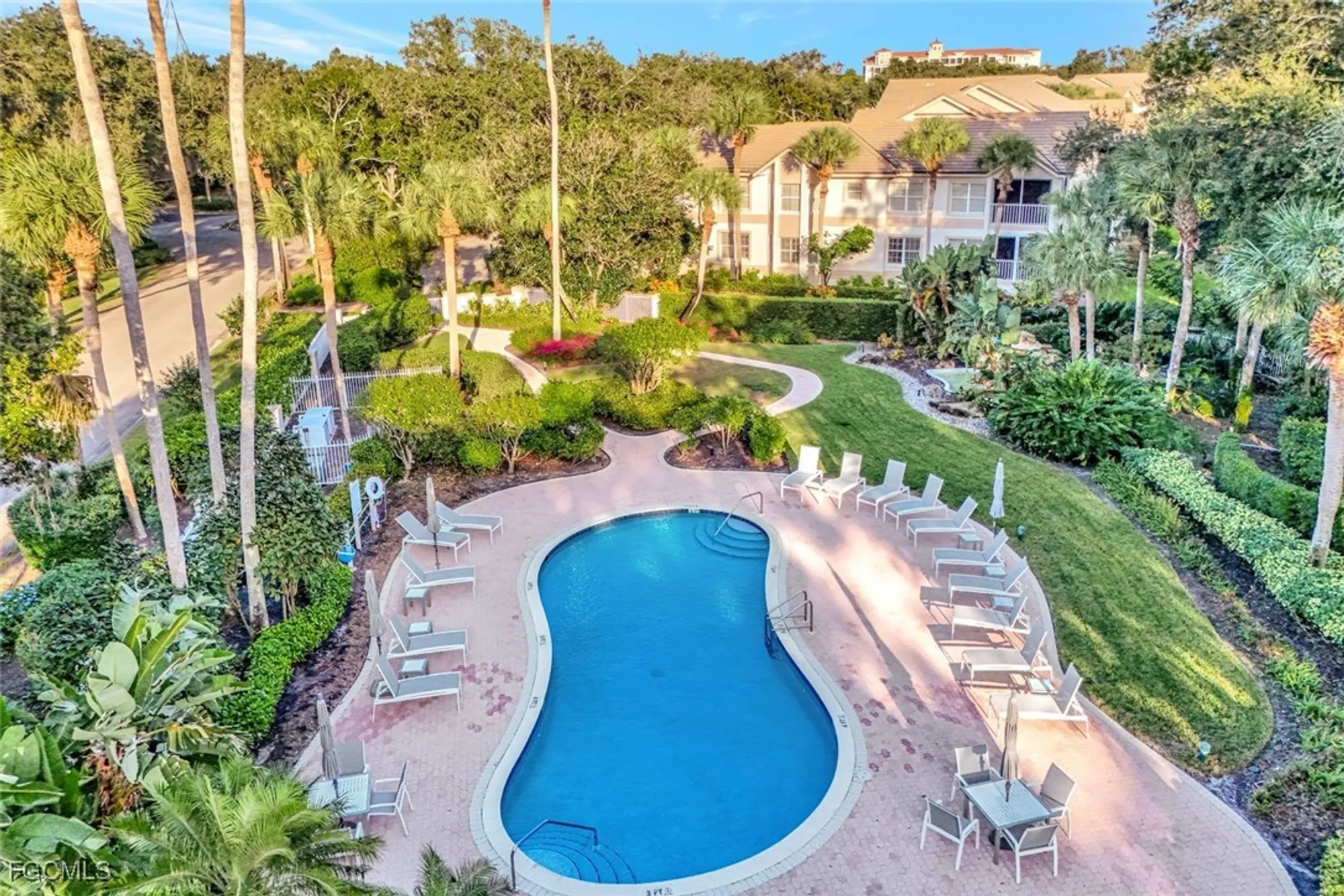 Property Slideshow image 43 of 48 | 3311 glen cairn ct 102, Bonita Springs, FL, 34134