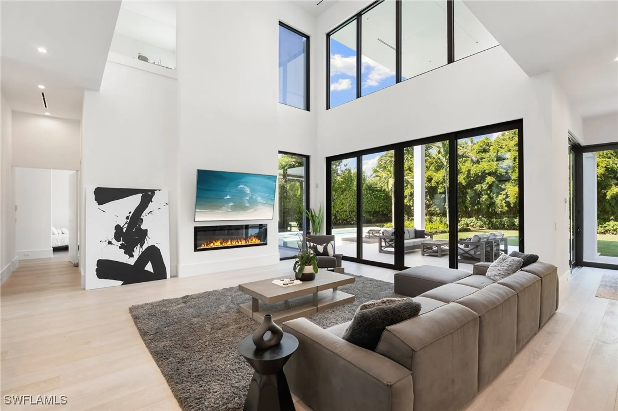 Property Slideshow image 5 of 17 | 641 starboard dr, Naples, FL, 34103