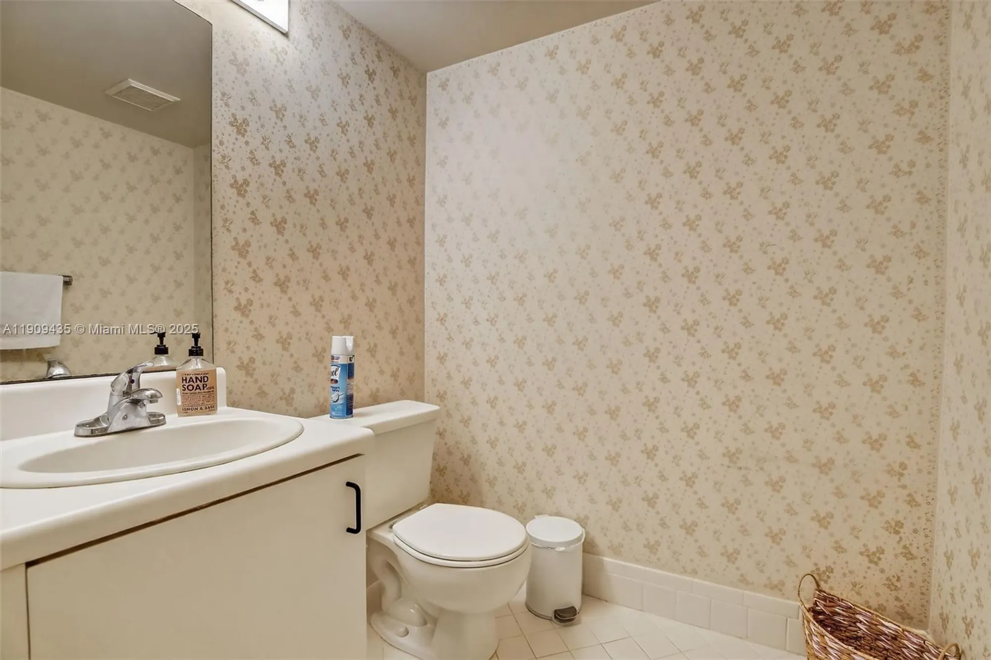 Property Slideshow image 25 of 44 | 13105 sw 16th ct 407l, Pembroke Pines, FL, 33027