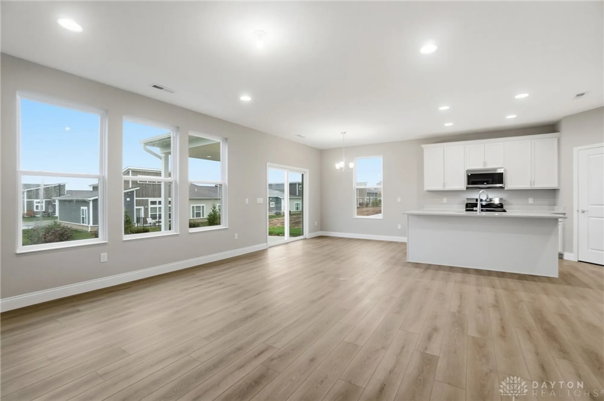 Property Slideshow image 11 of 45 | 4222 ellason ct, Dayton, OH, 45440