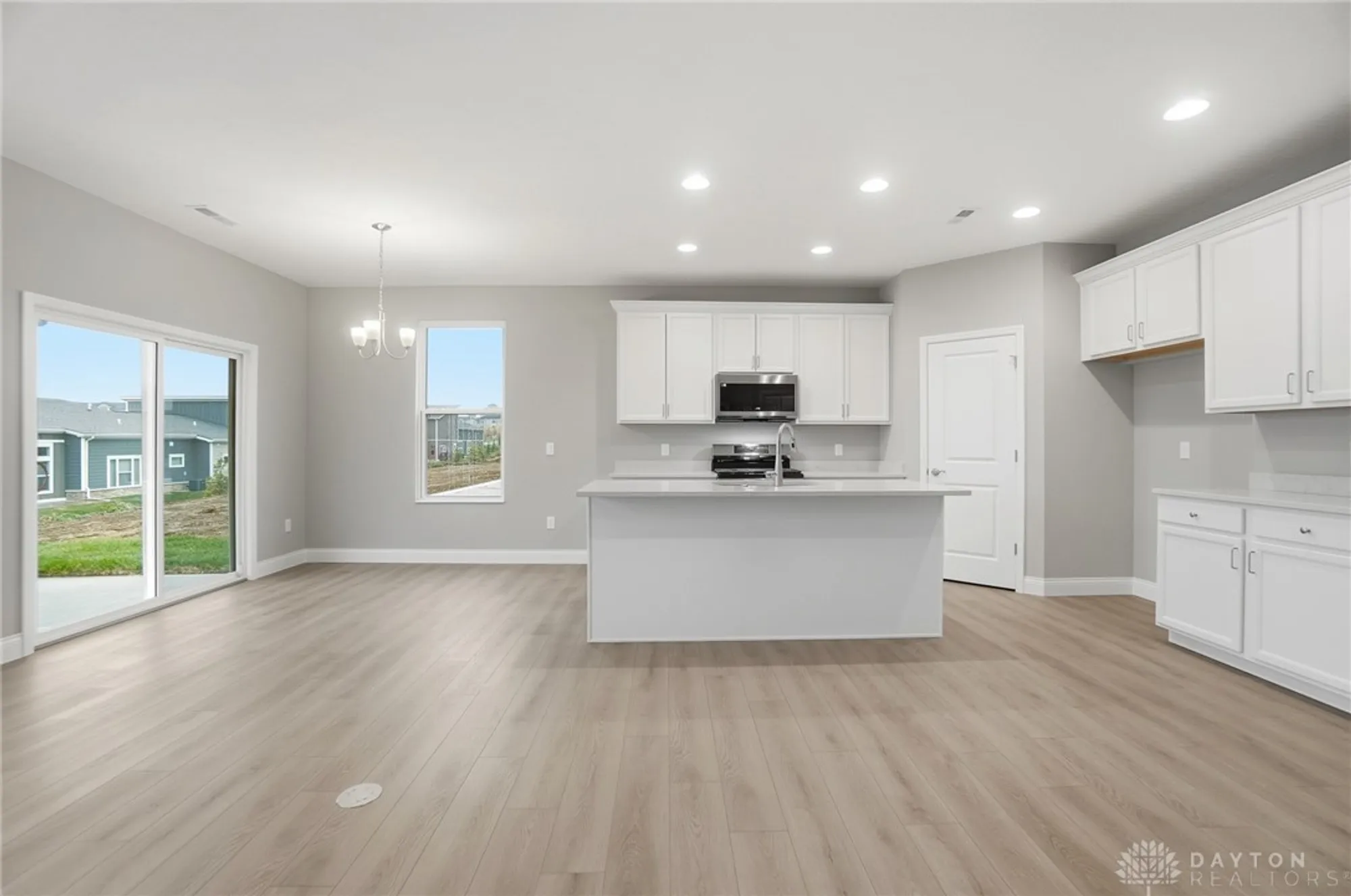 Property Slideshow image 12 of 45 | 4222 ellason ct, Dayton, OH, 45440