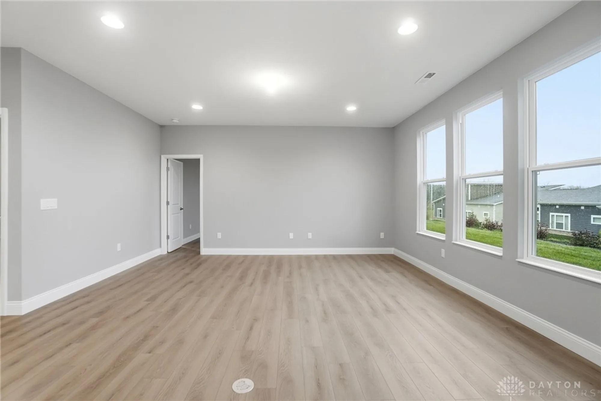 Property Slideshow image 9 of 45 | 4222 ellason ct, Dayton, OH, 45440