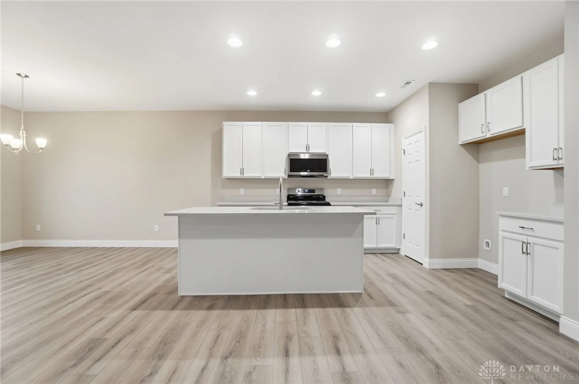 Property Slideshow image 10 of 45 | 4212 ellason ct, Dayton, OH, 45440