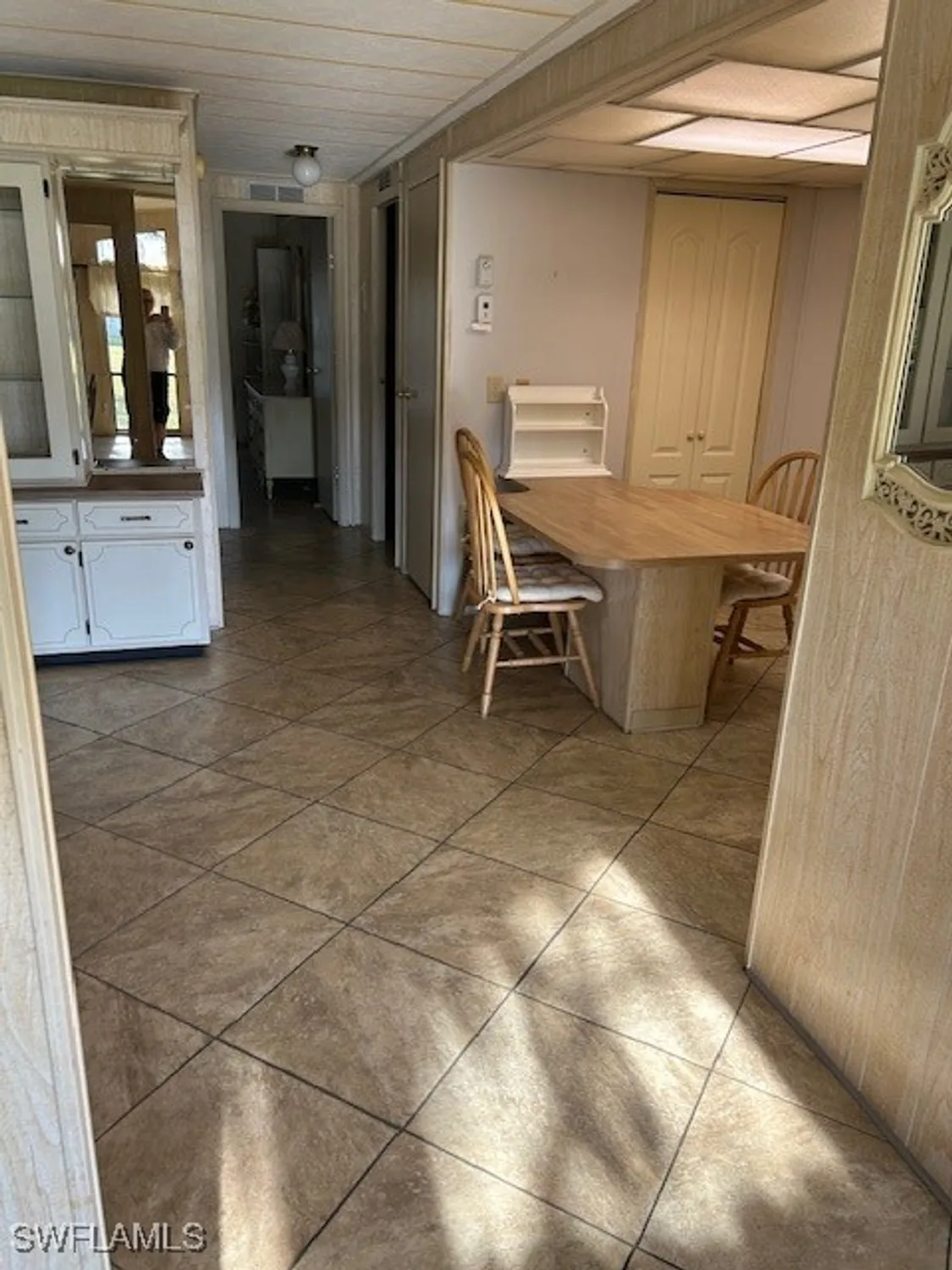 Property Slideshow image 10 of 23 | 611 charlemagne blvd, Naples, FL, 34112