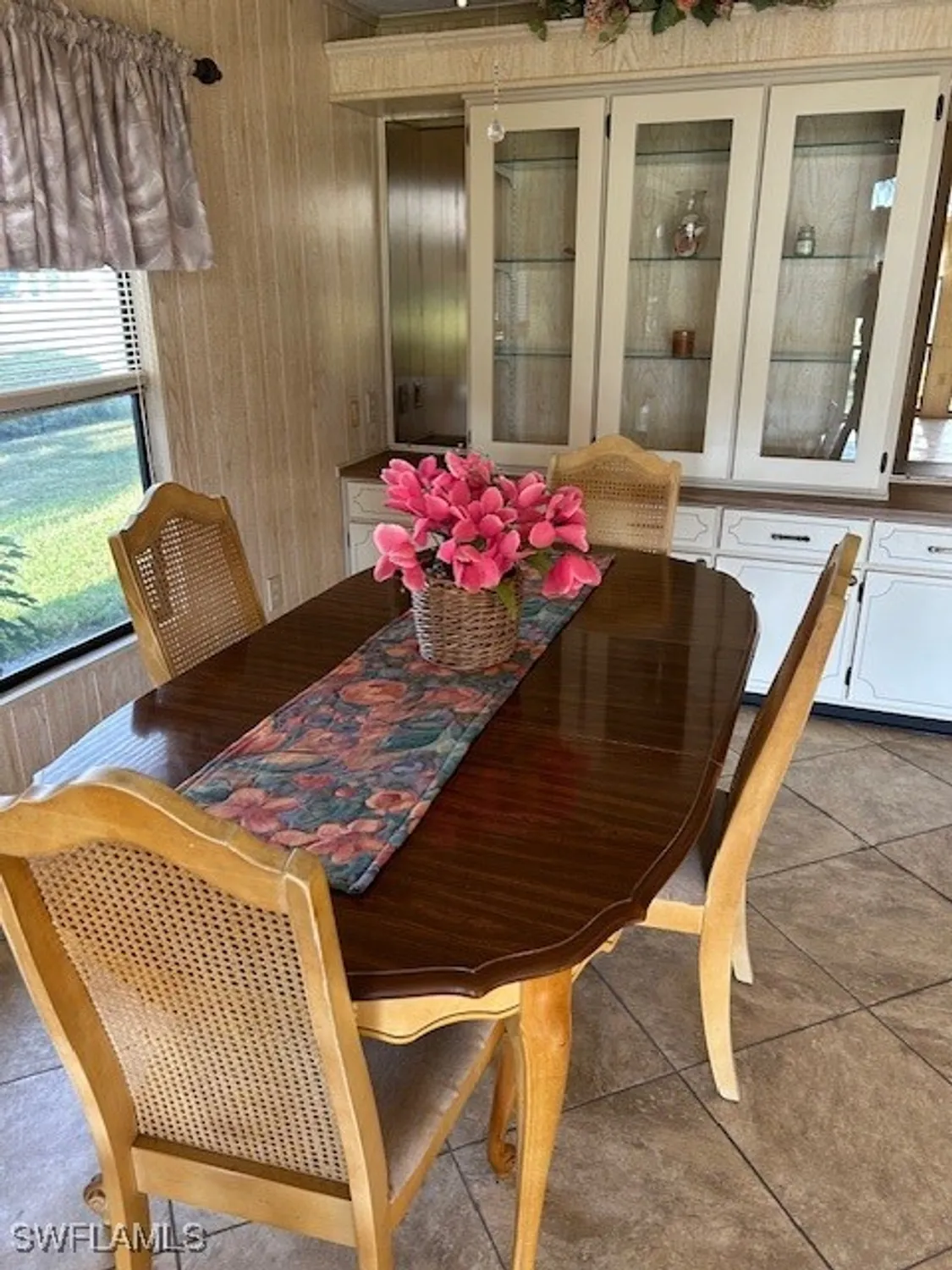 Property Slideshow image 4 of 23 | 611 charlemagne blvd, Naples, FL, 34112