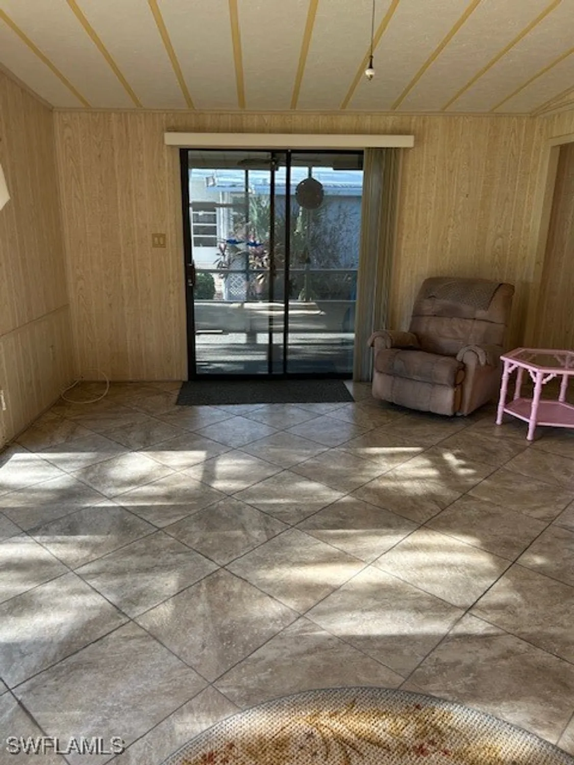 Property Slideshow image 6 of 23 | 611 charlemagne blvd, Naples, FL, 34112