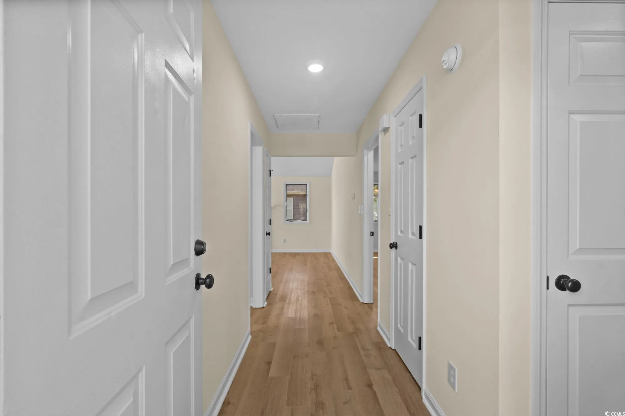 Property Slideshow image 11 of 40 | 102 saint andrews ln, Myrtle Beach, SC, 29588