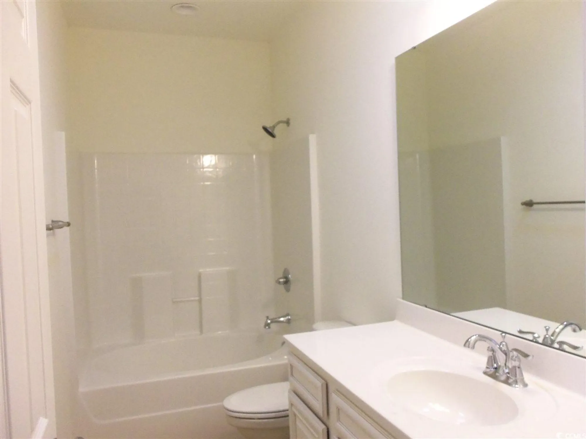 Property Slideshow image 24 of 36 | 501 aft ct # 102, Murrells Inlet, SC, 29576