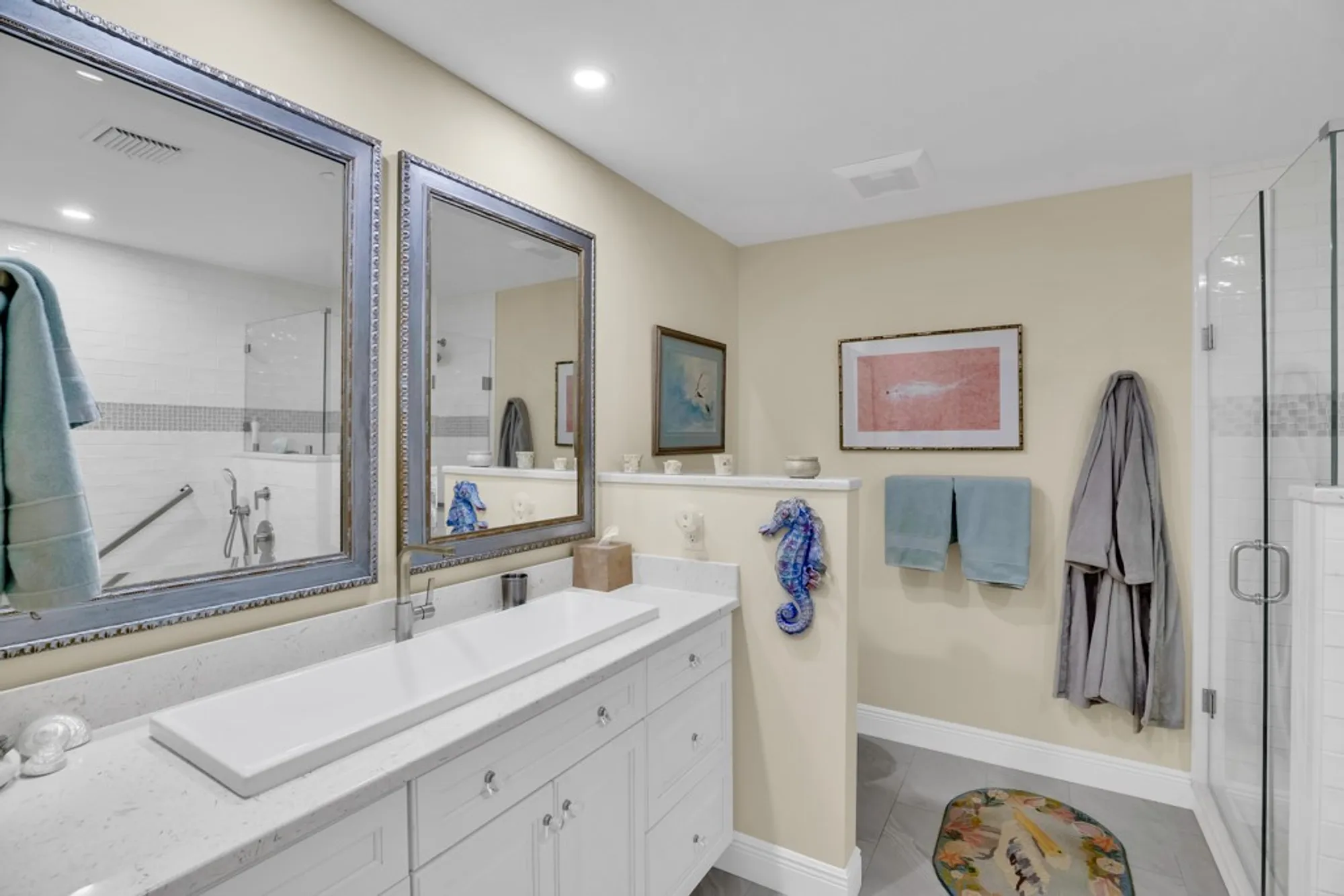 Property Slideshow image 21 of 36 | 5520 n harbor village dr apt 201, Vero Beach, FL, 32967