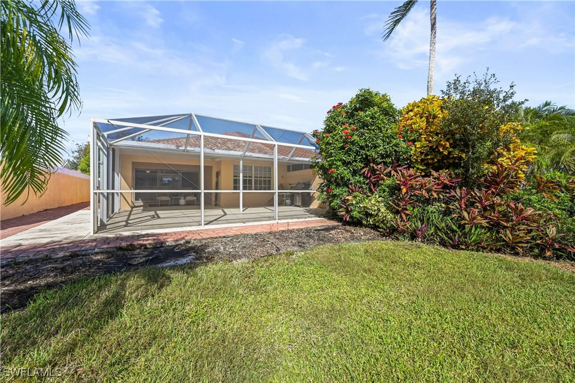 Property Slideshow image 16 of 24 | 4910 kingston way, Naples, FL, 34119