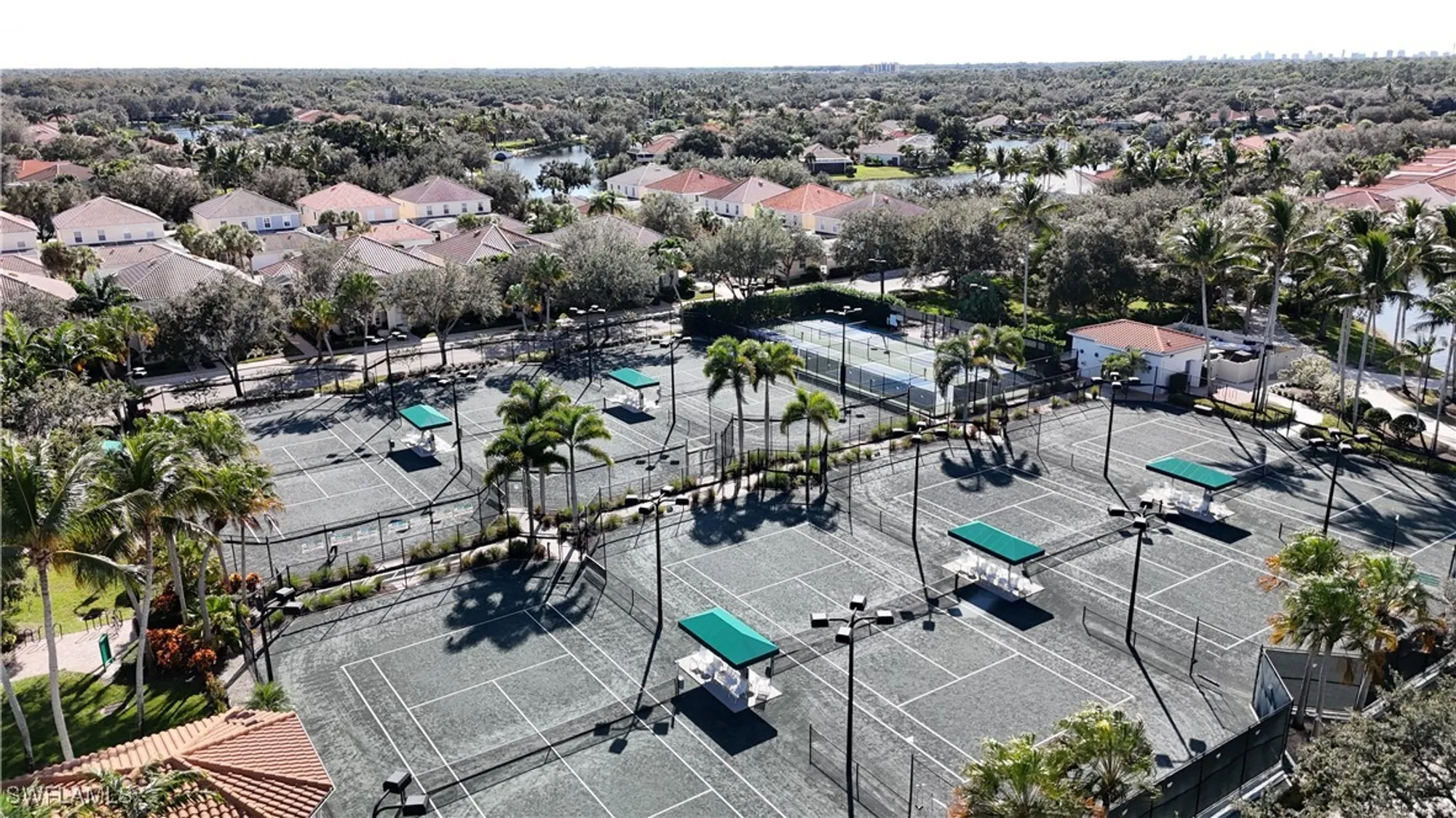 Property Slideshow image 20 of 24 | 4910 kingston way, Naples, FL, 34119