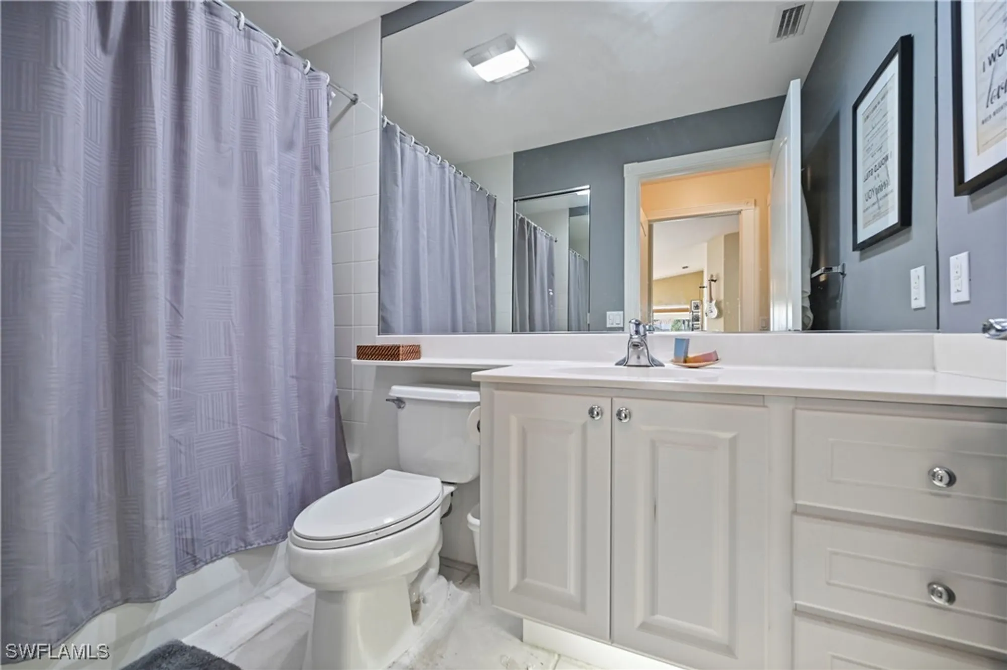 Property Slideshow image 9 of 24 | 4910 kingston way, Naples, FL, 34119