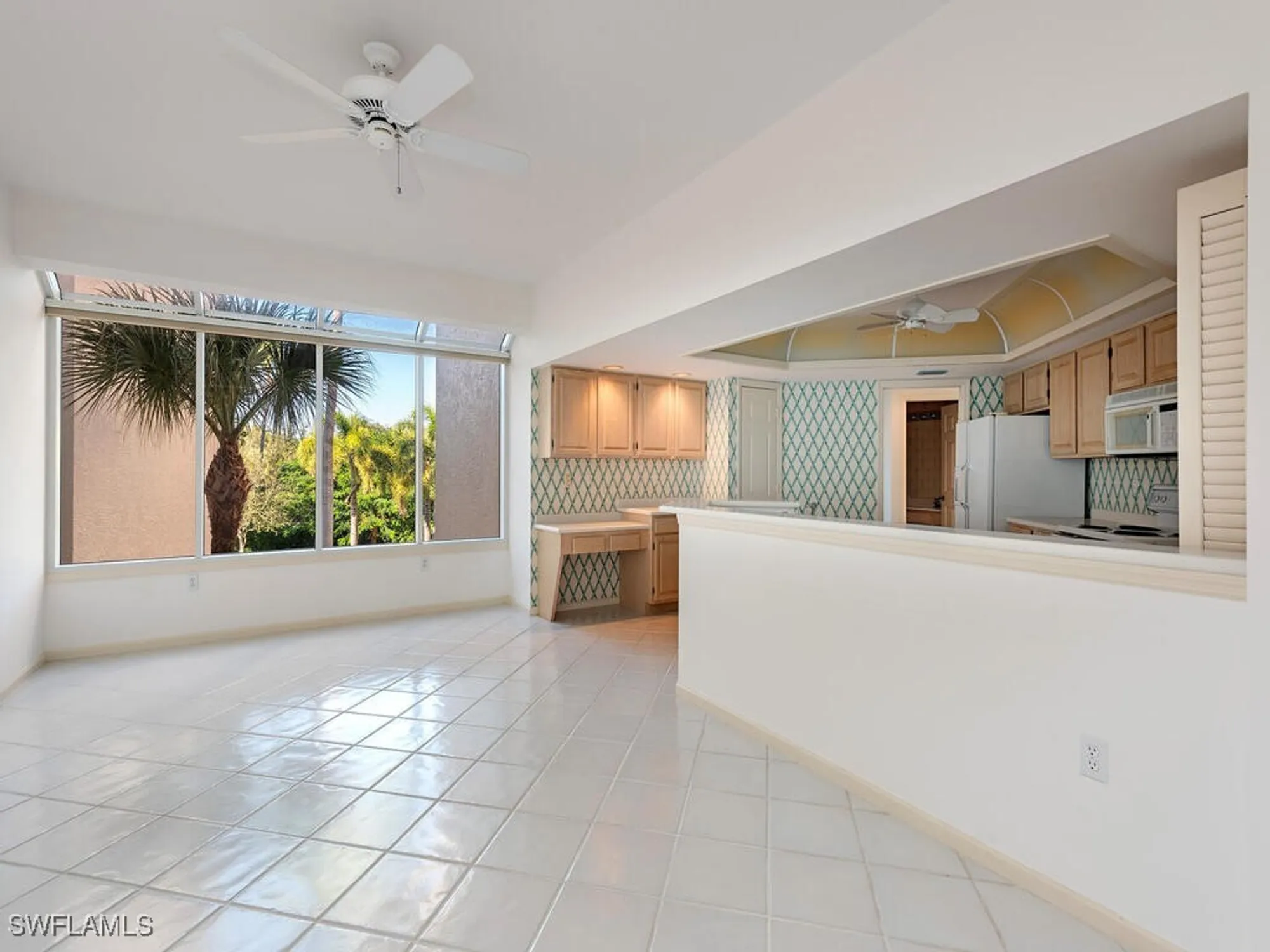 Property Slideshow image 4 of 23 | 8410 abbington cir a22, Naples, FL, 34108