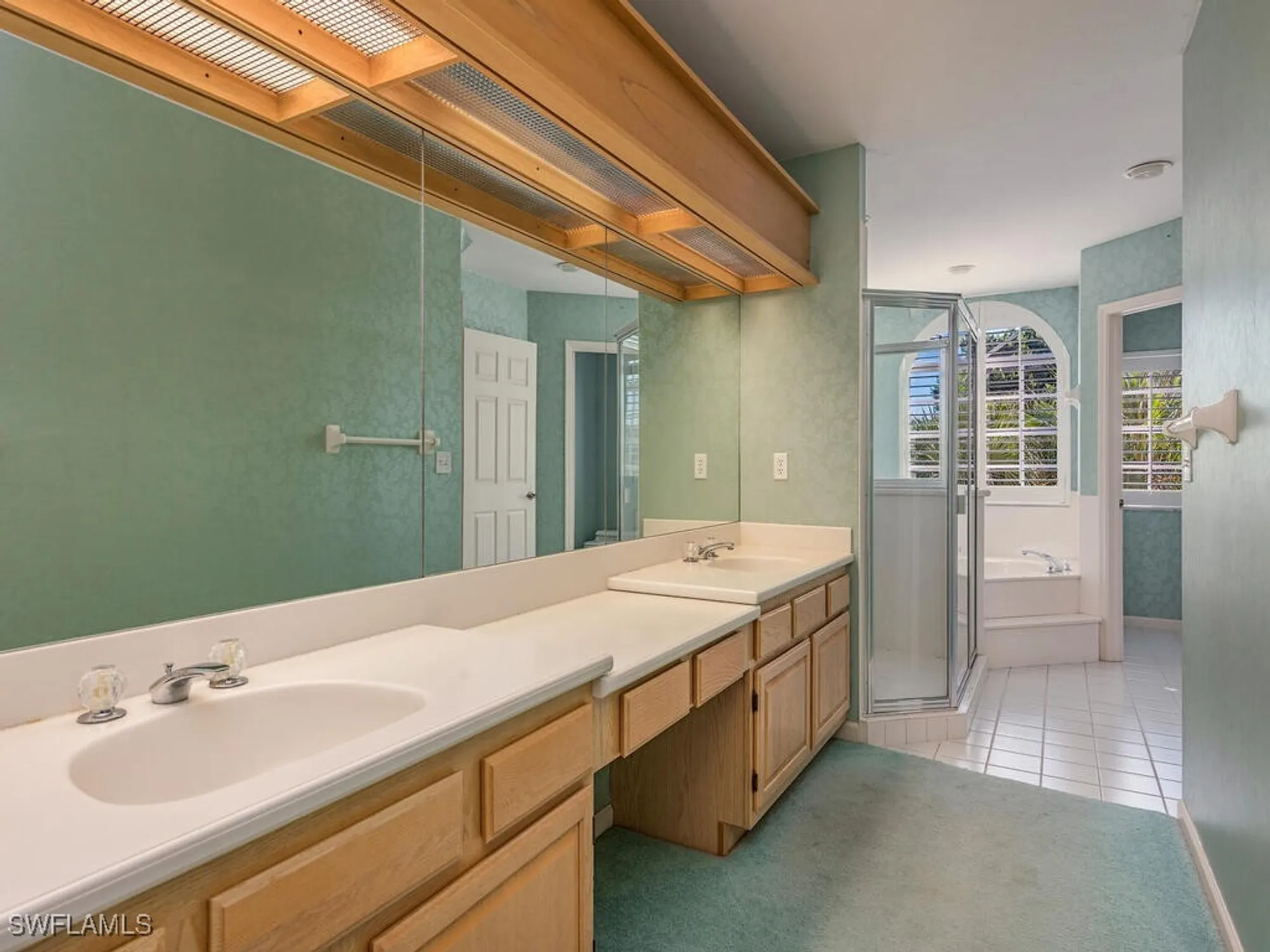 Property Slideshow image 7 of 23 | 8410 abbington cir a22, Naples, FL, 34108