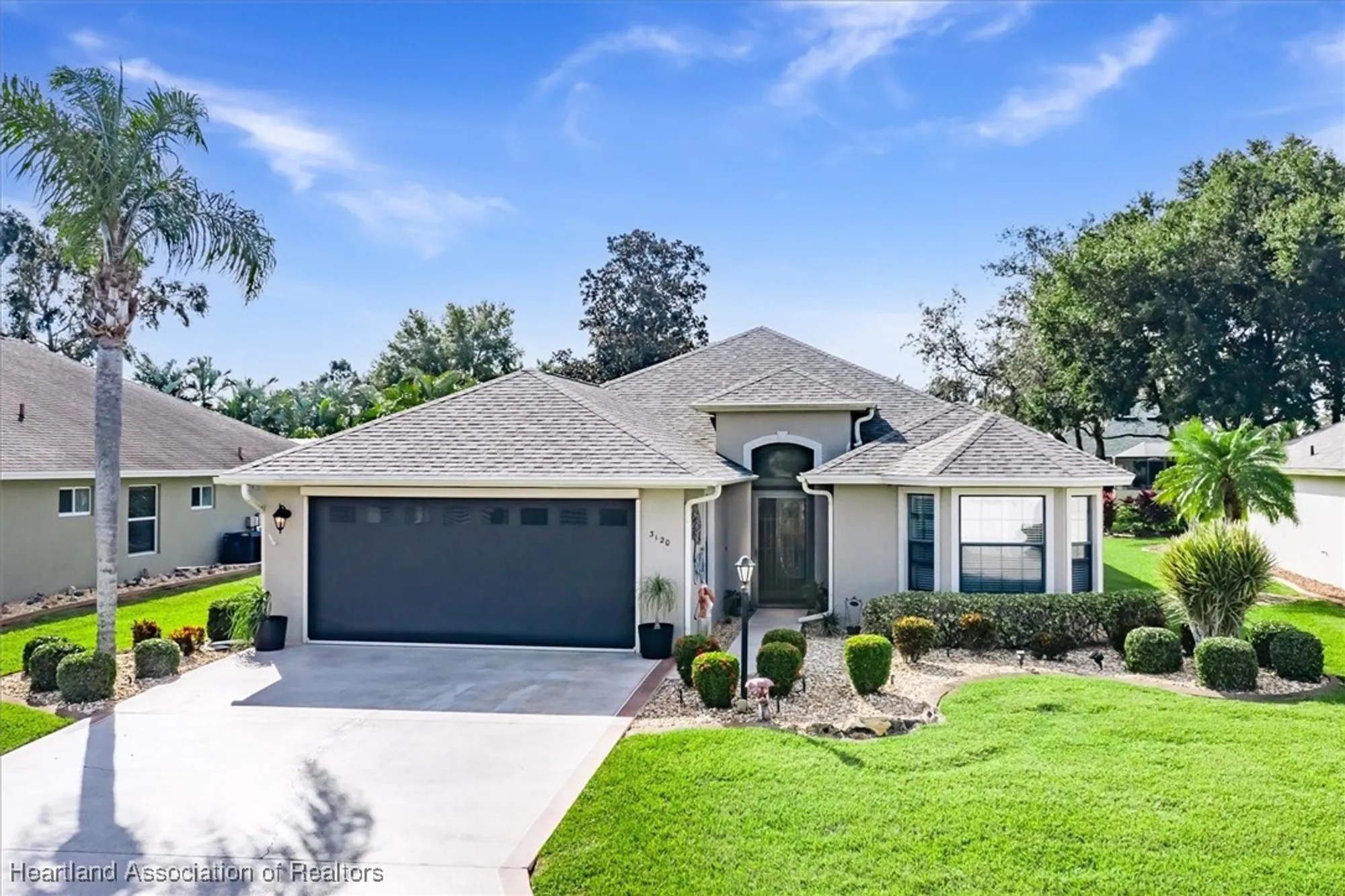 Property Slideshow image 1 of 50 | 3120 oakmont dr, Avon Park, FL, 33825