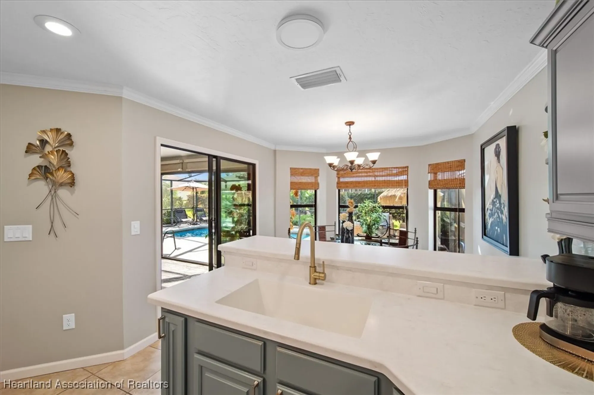 Property Slideshow image 11 of 50 | 3120 oakmont dr, Avon Park, FL, 33825