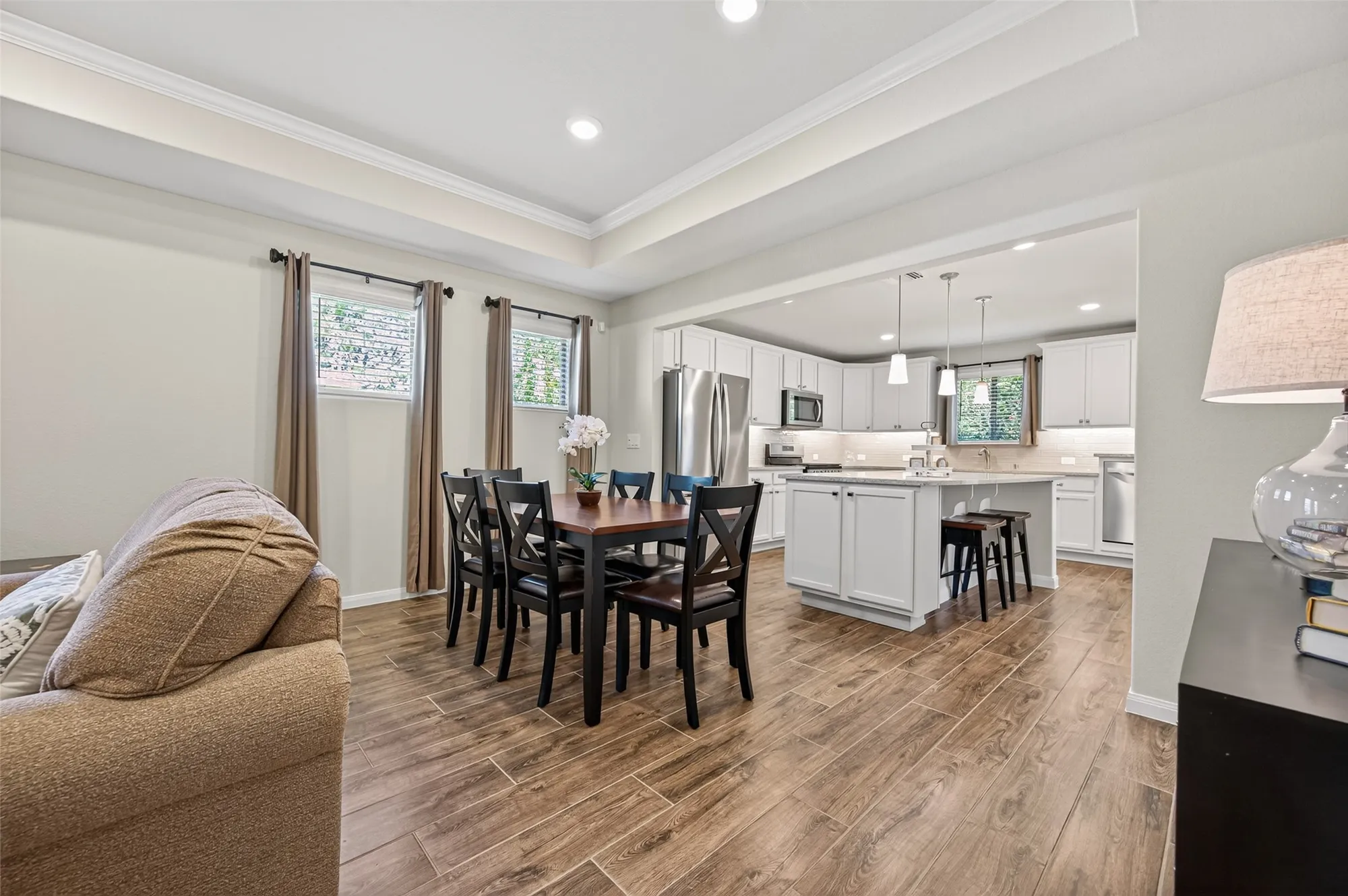 Property Slideshow image 15 of 42 | 269 flaxen chestnut, The Woodlands, TX, 77382