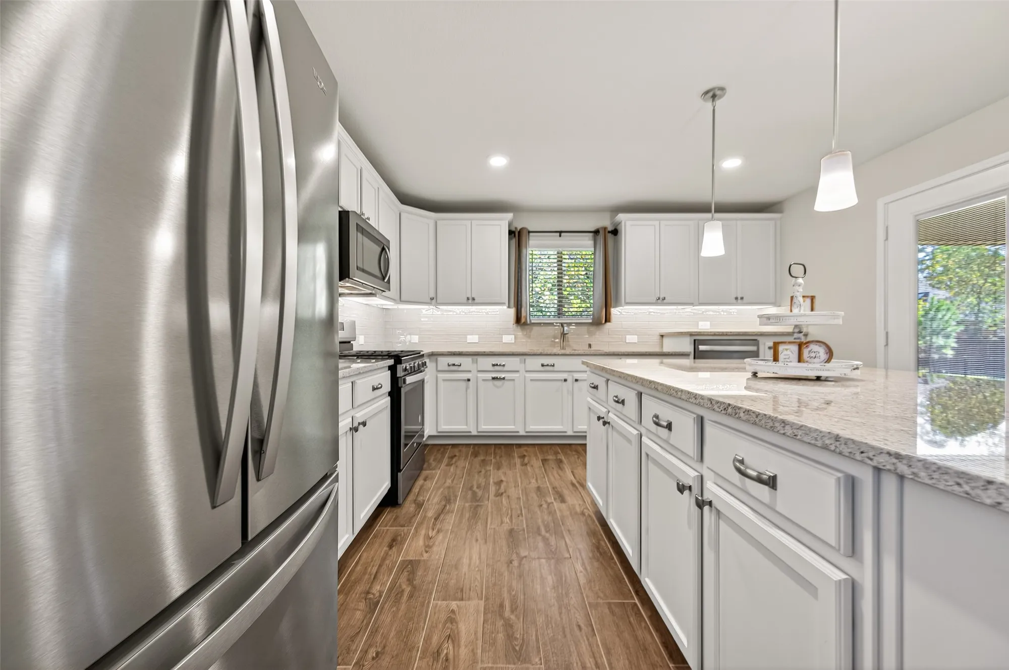 Property Slideshow image 17 of 42 | 269 flaxen chestnut, The Woodlands, TX, 77382