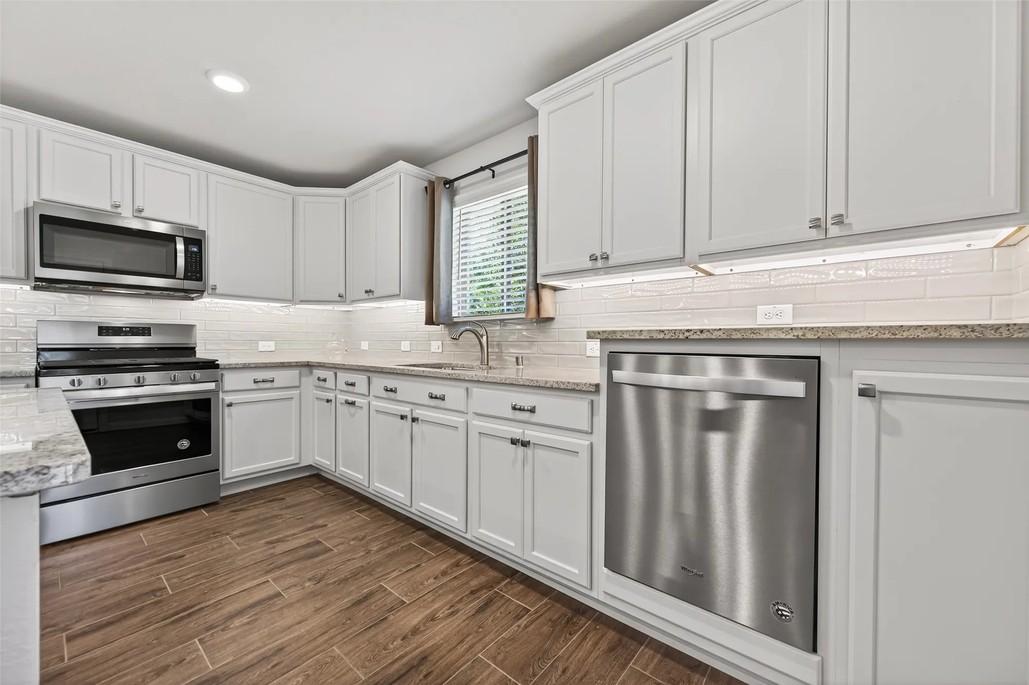 Property Slideshow image 20 of 42 | 269 flaxen chestnut, The Woodlands, TX, 77382