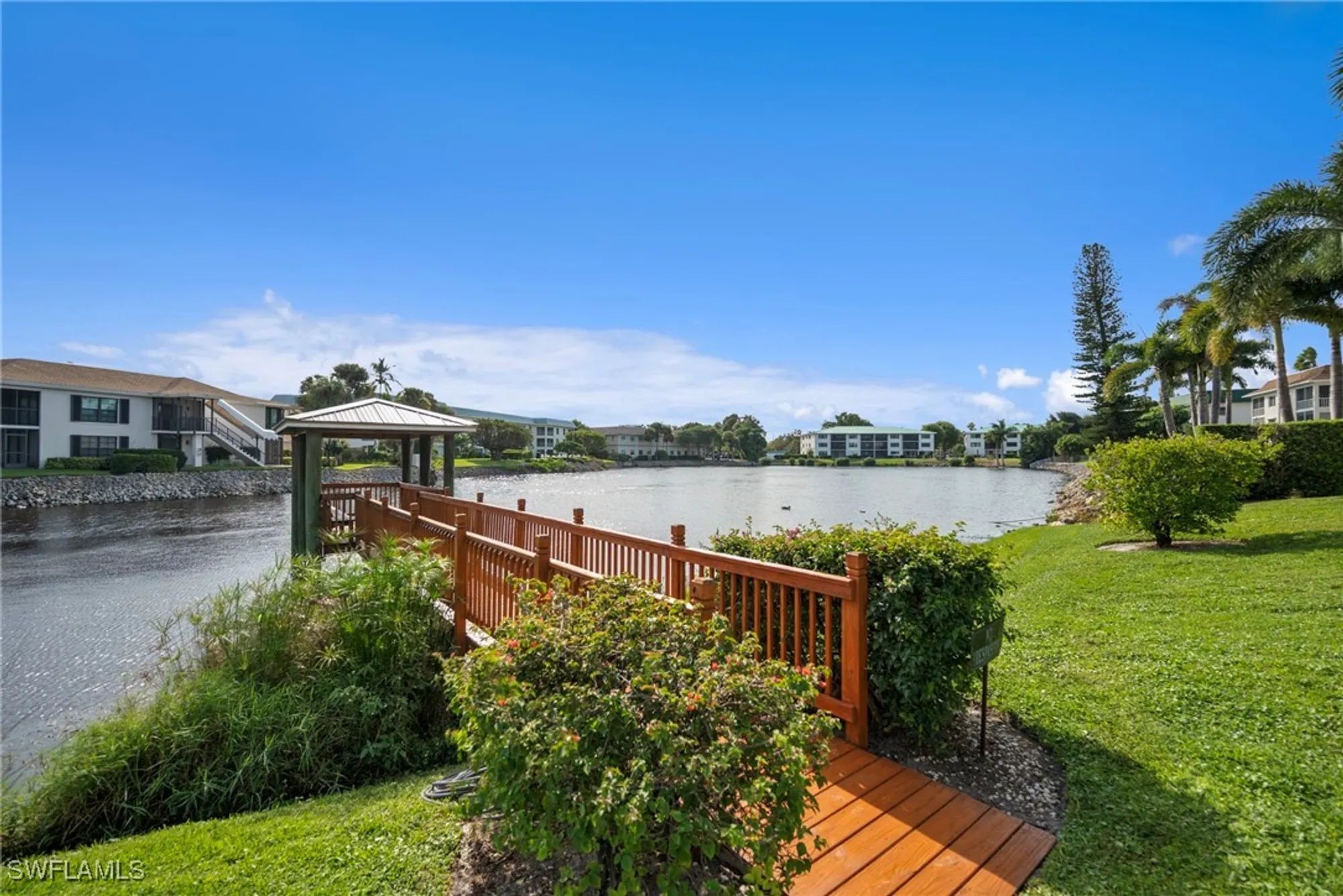 Property Slideshow image 14 of 15 | 3150 binnacle dr apt 207, Naples, FL, 34103