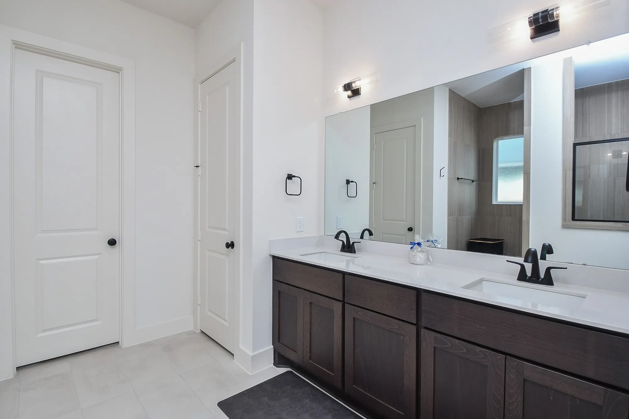 Property Slideshow image 18 of 32 | 31915 sky ridge ln, Fulshear, TX, 77441