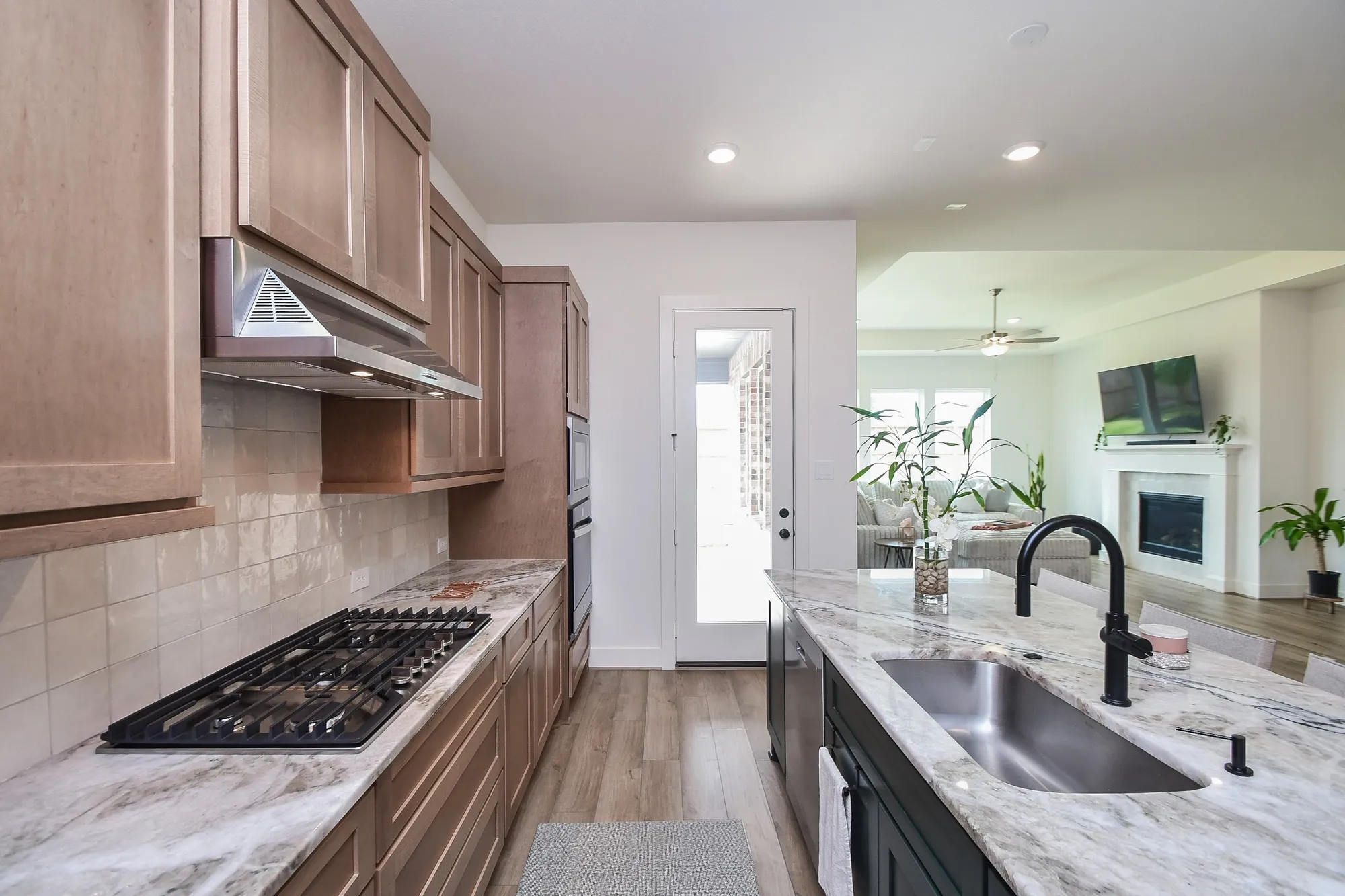 Property Slideshow image 1 of 32 | 31915 sky ridge ln, Fulshear, TX, 77441