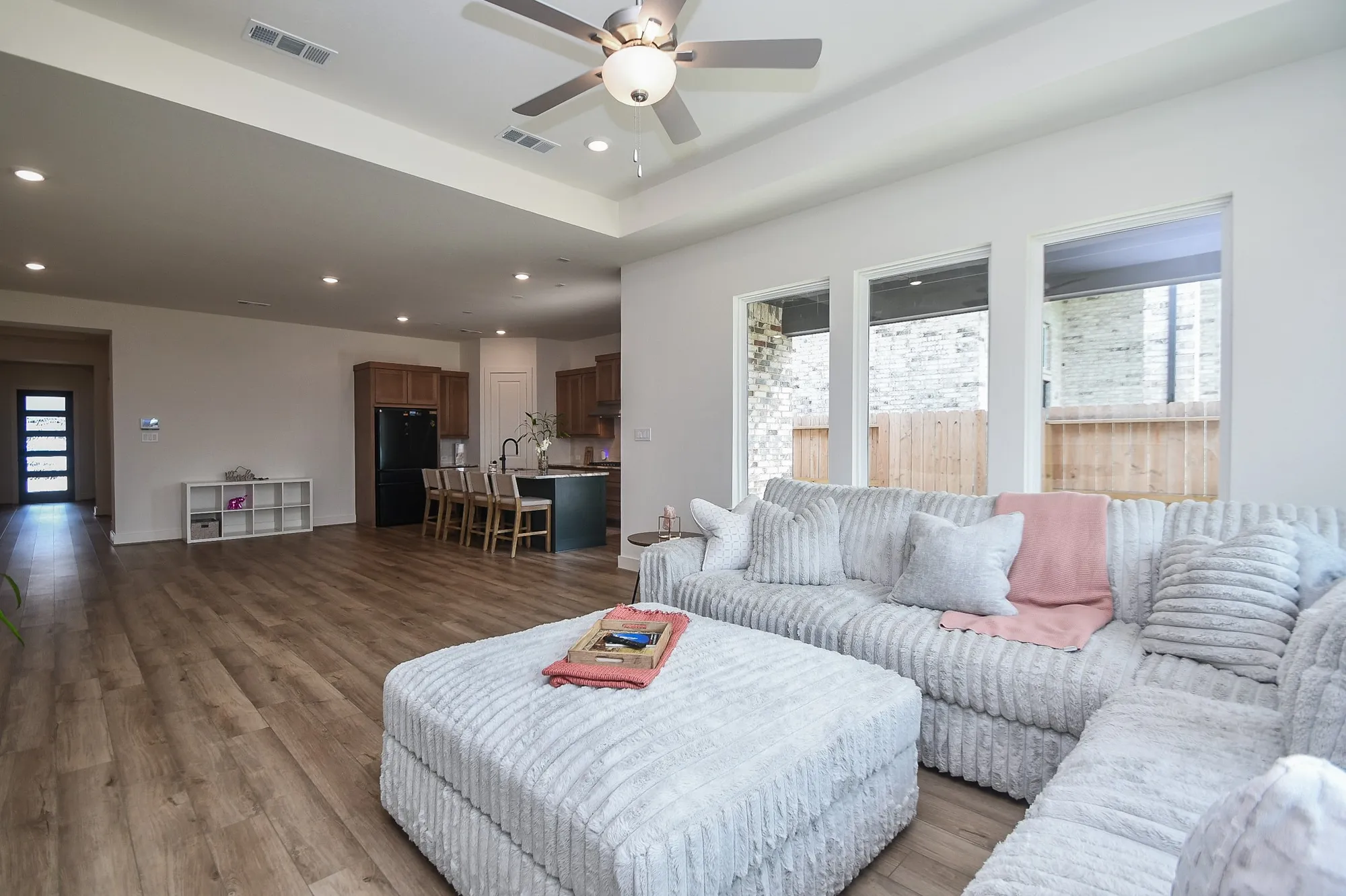 Property Slideshow image 11 of 32 | 31915 sky ridge ln, Fulshear, TX, 77441