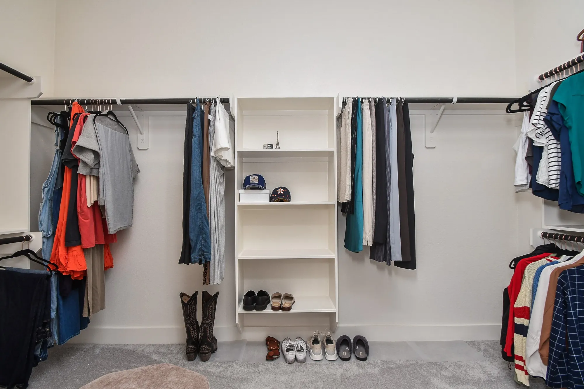 Property Slideshow image 21 of 32 | 31915 sky ridge ln, Fulshear, TX, 77441