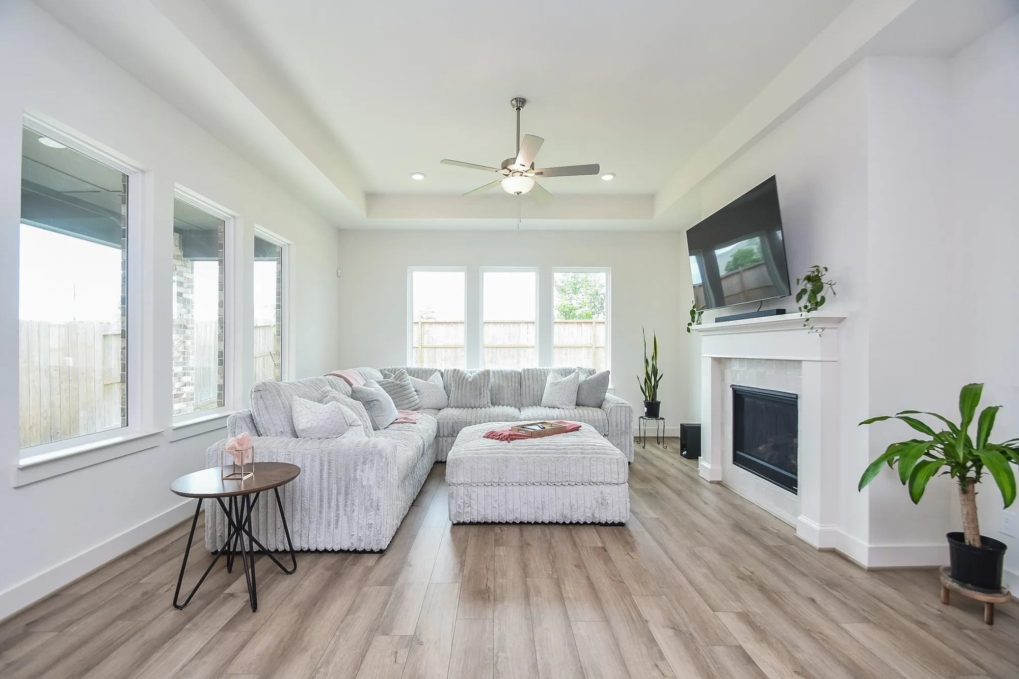 Property Slideshow image 9 of 32 | 31915 sky ridge ln, Fulshear, TX, 77441