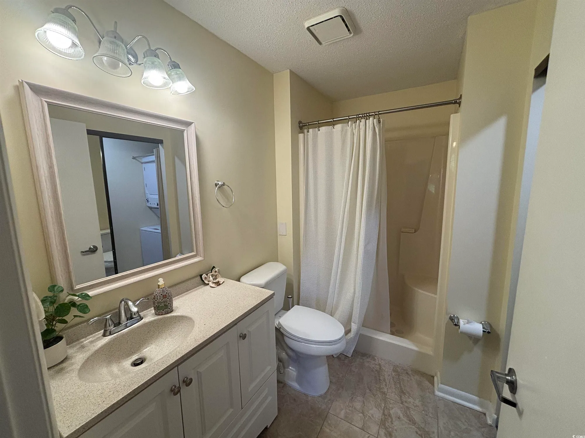 Property Slideshow image 10 of 21 | 5001 little river rd e-107, Myrtle Beach, SC, 29577