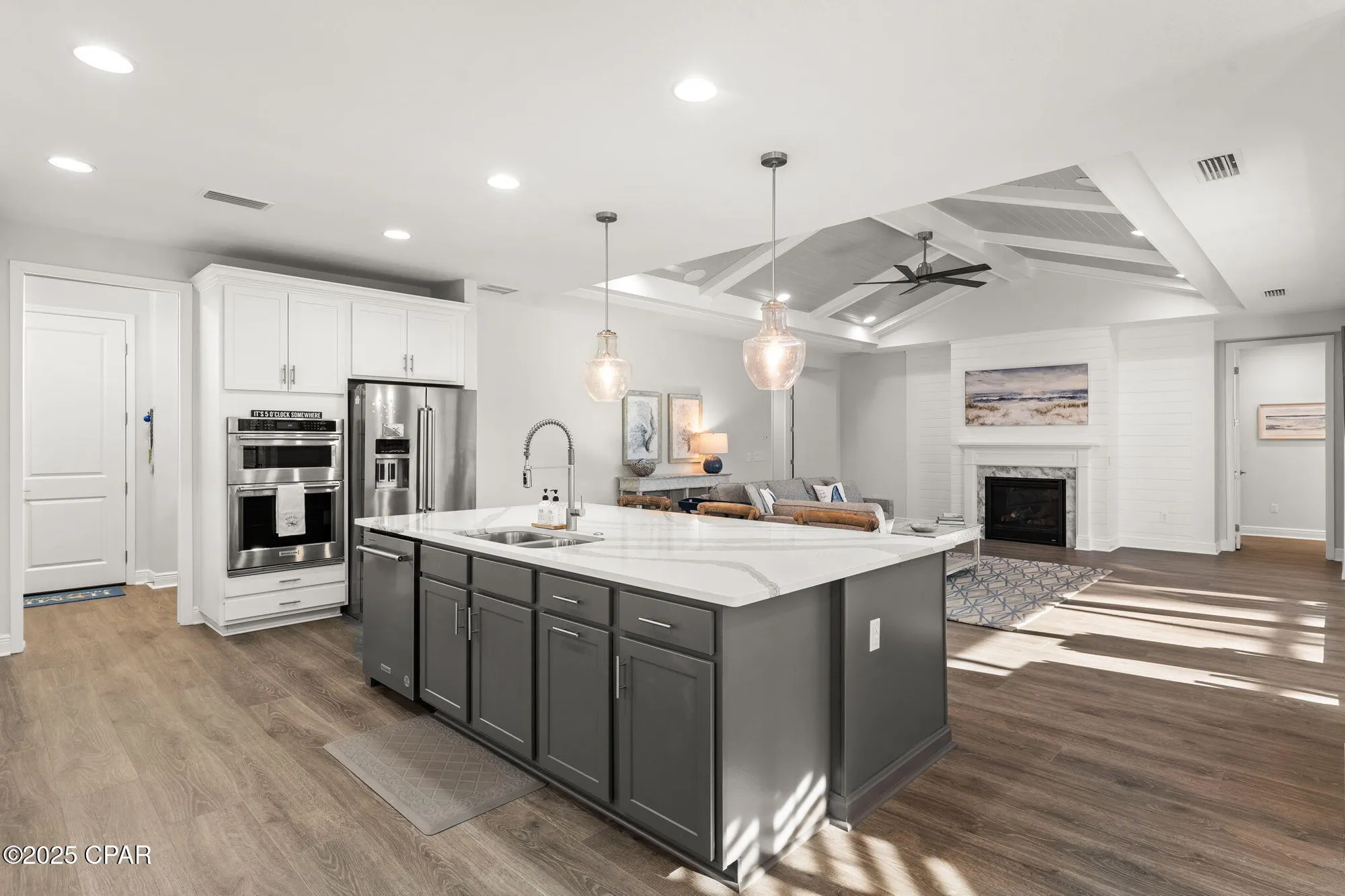 Property Slideshow image 16 of 112 | 8325 fins up ct, Panama City Beach, FL, 32413