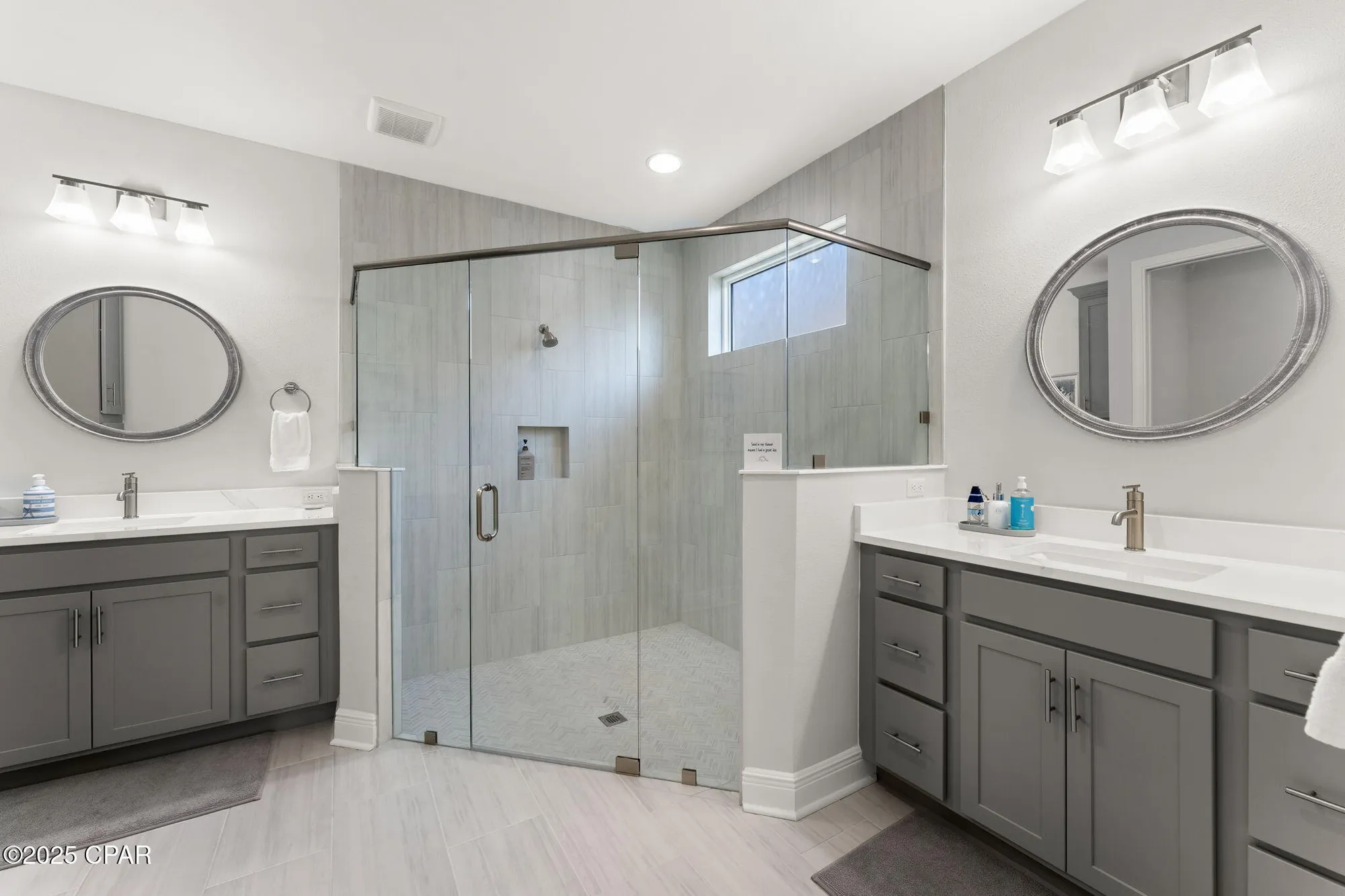 Property Slideshow image 32 of 112 | 8325 fins up ct, Panama City Beach, FL, 32413