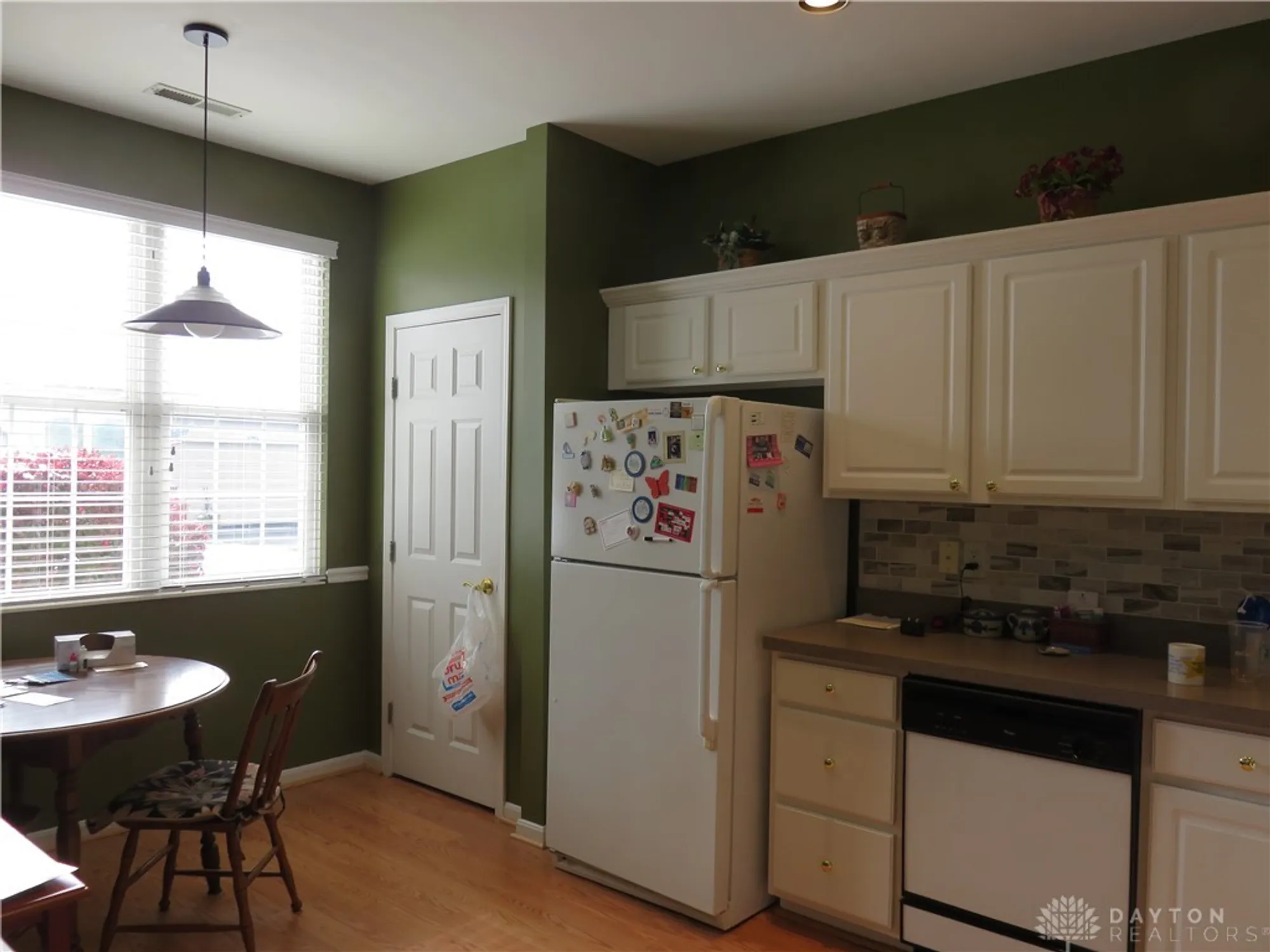 Property Slideshow image 13 of 49 | 9036 waterway ct 14, Miamisburg, OH, 45342