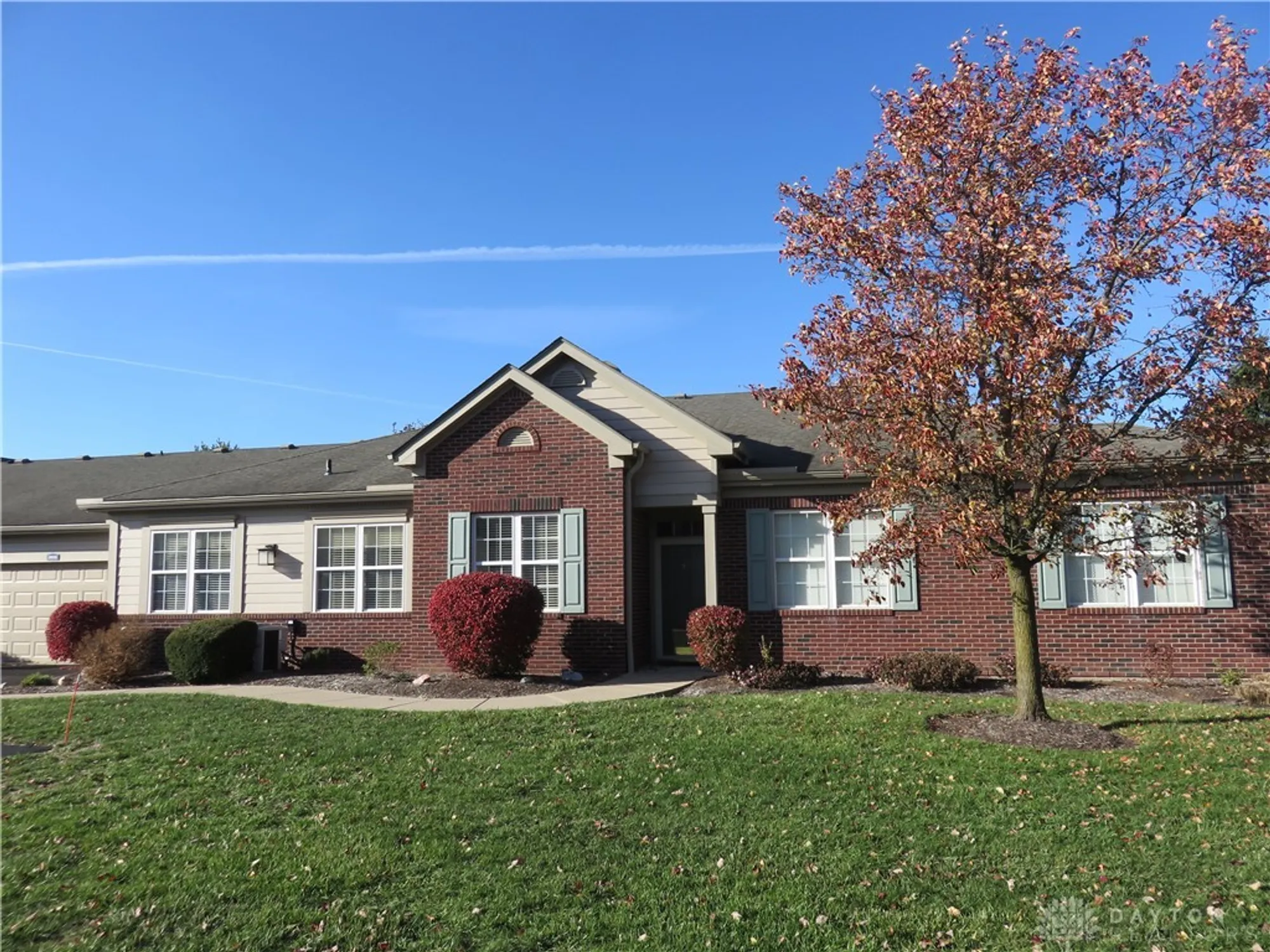 Property Slideshow image 2 of 49 | 9036 waterway ct 14, Miamisburg, OH, 45342