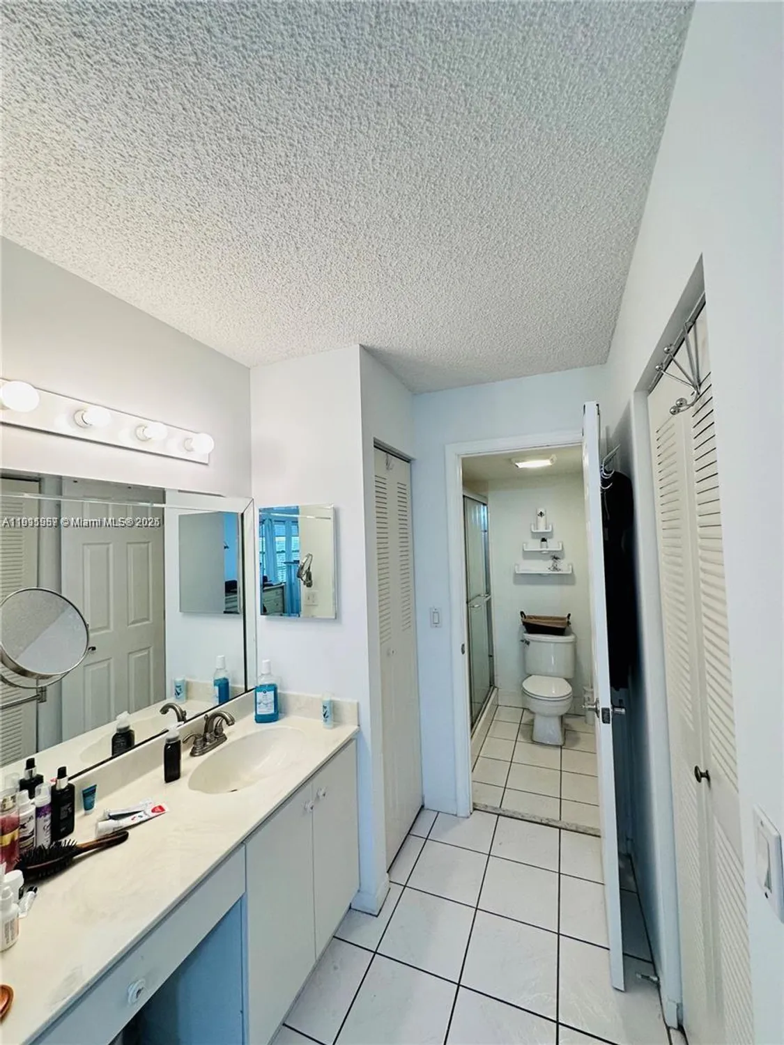 Property Slideshow image 9 of 29 | 1400 sw 124th ter apt 402q, Pembroke Pines, FL, 33027