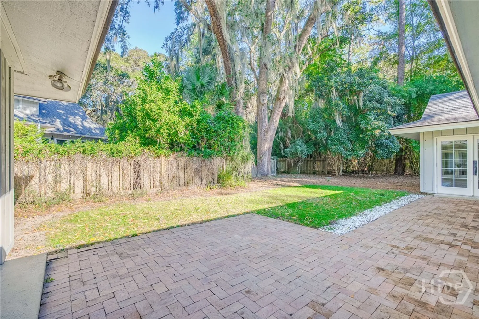 Property Slideshow image 26 of 27 | 10 howley ln, Savannah, GA, 31411