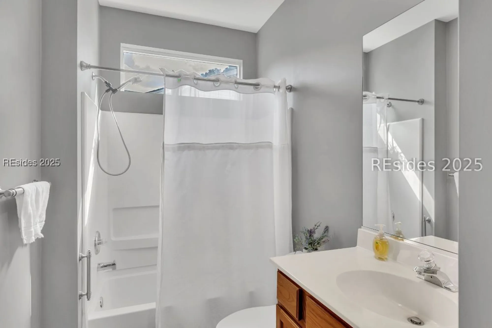 Property Slideshow image 21 of 32 | 25 hamilton dr, Bluffton, SC, 29909