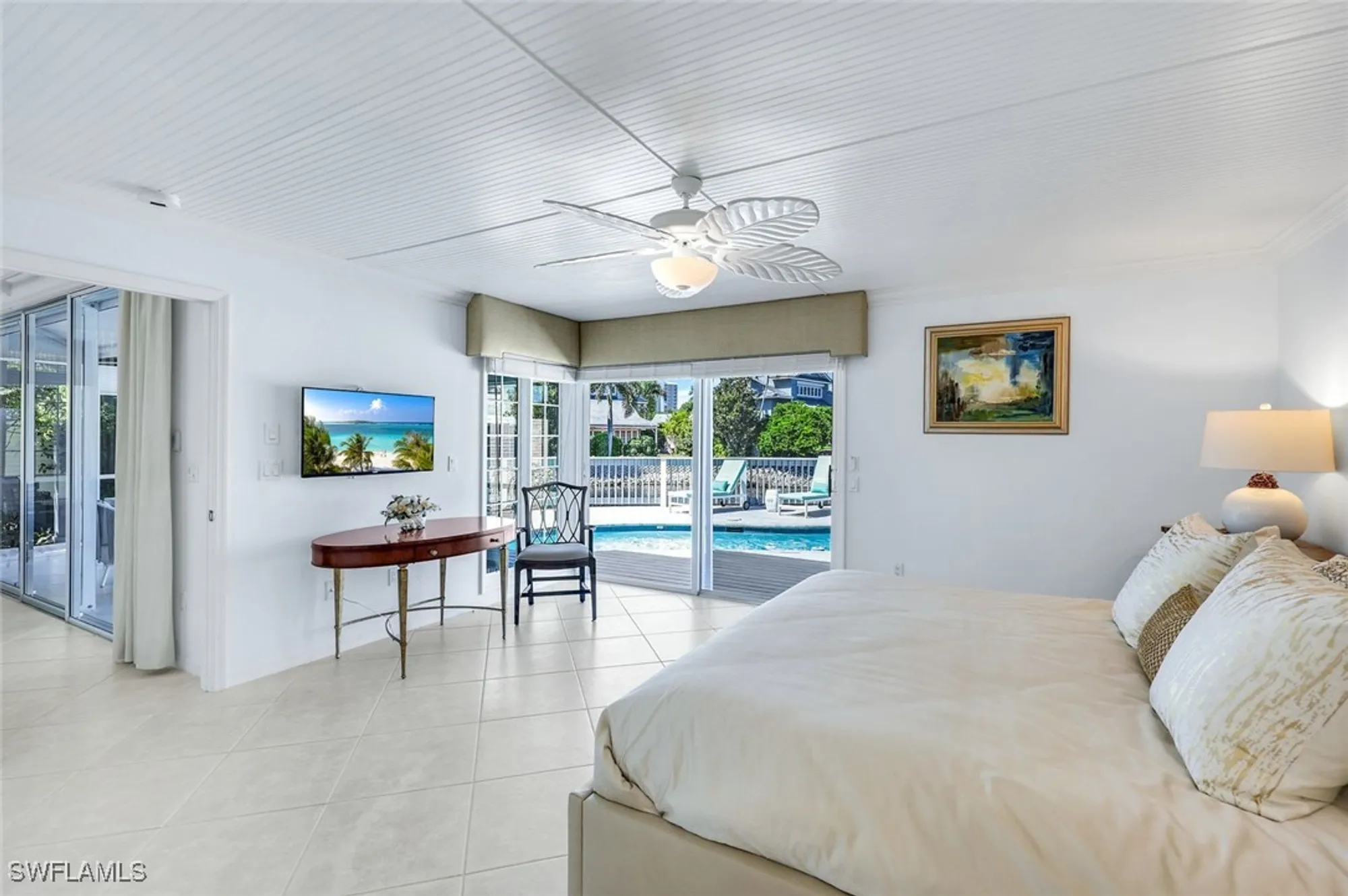 Property Slideshow image 21 of 38 | 635 bridgeway ln, Naples, FL, 34108