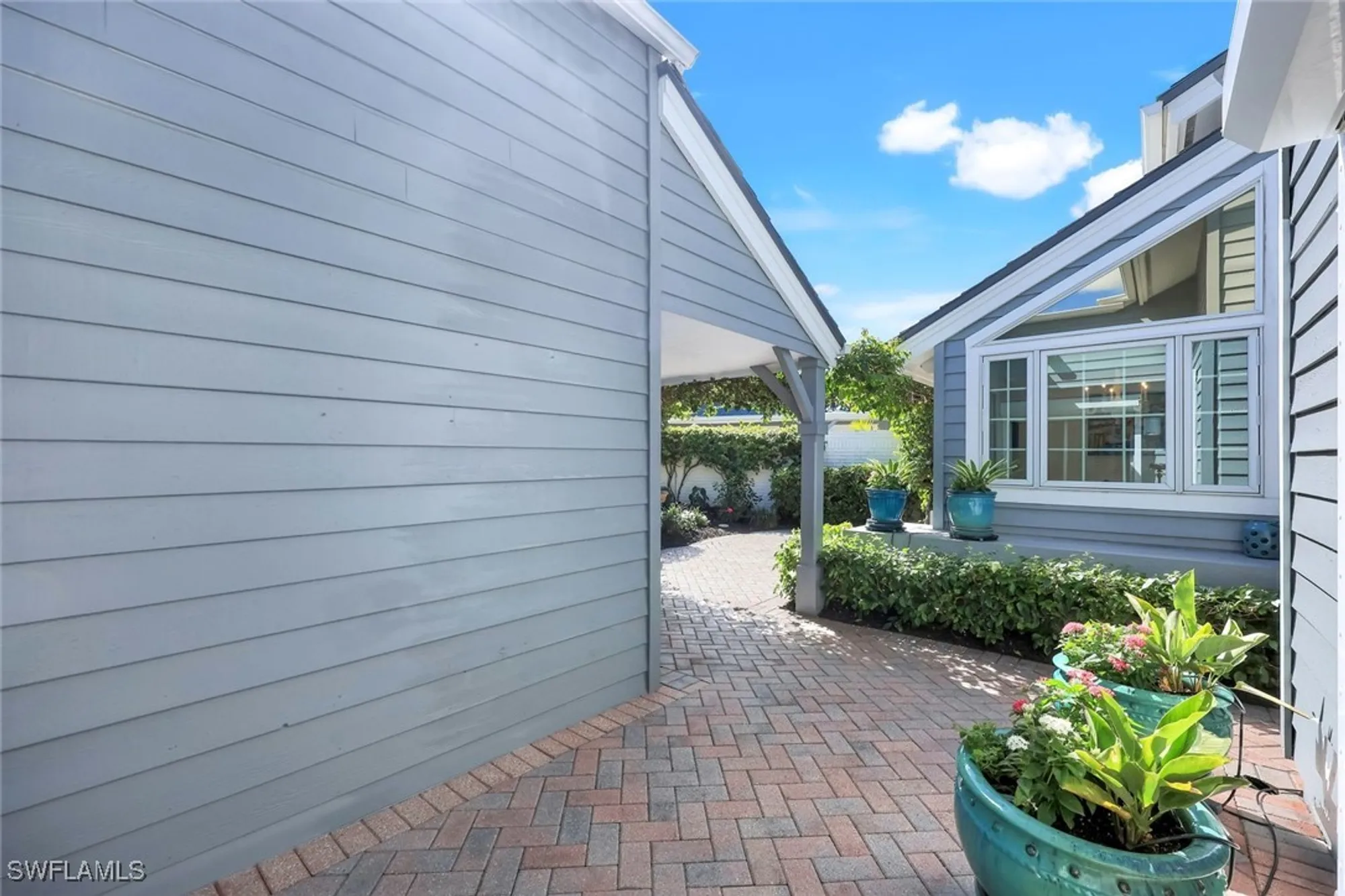 Property Slideshow image 35 of 38 | 635 bridgeway ln, Naples, FL, 34108