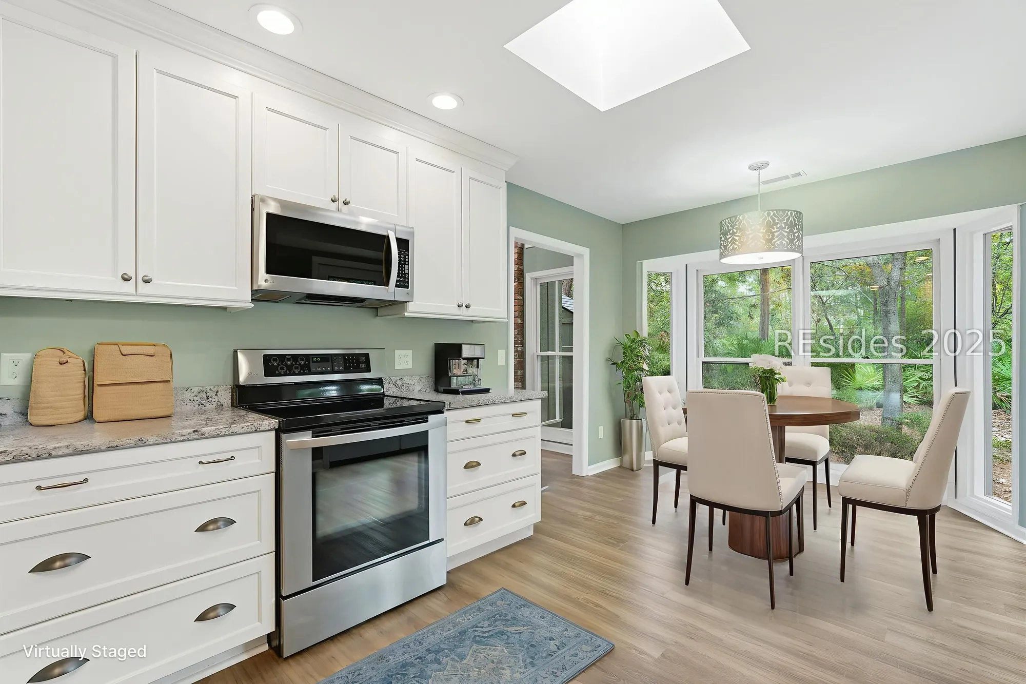 Property Slideshow image 9 of 27 | 7 trails end rd, Hilton Head Island, SC, 29926