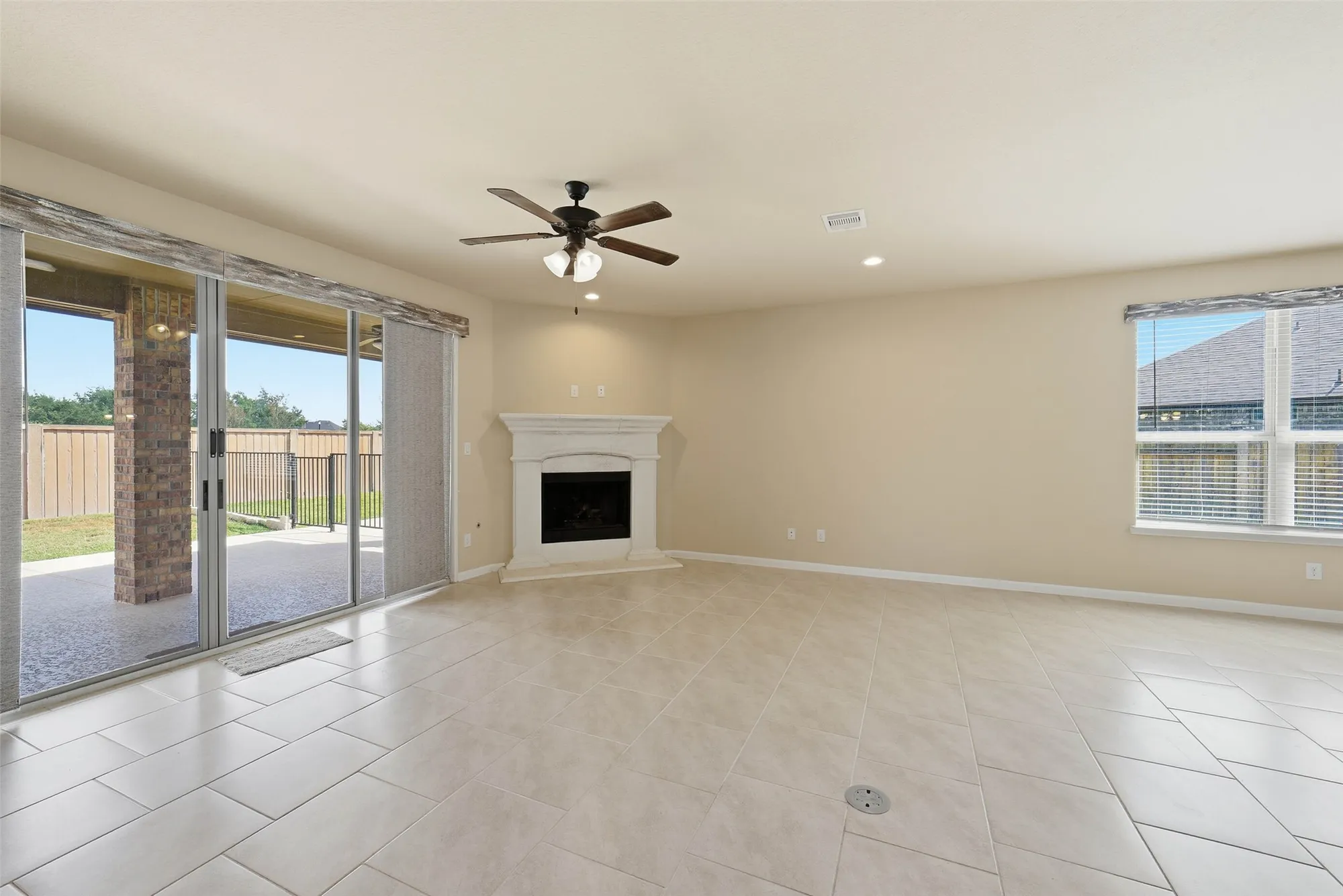 Property Slideshow image 10 of 47 | 29002 karloo walk ct, Katy, TX, 77494