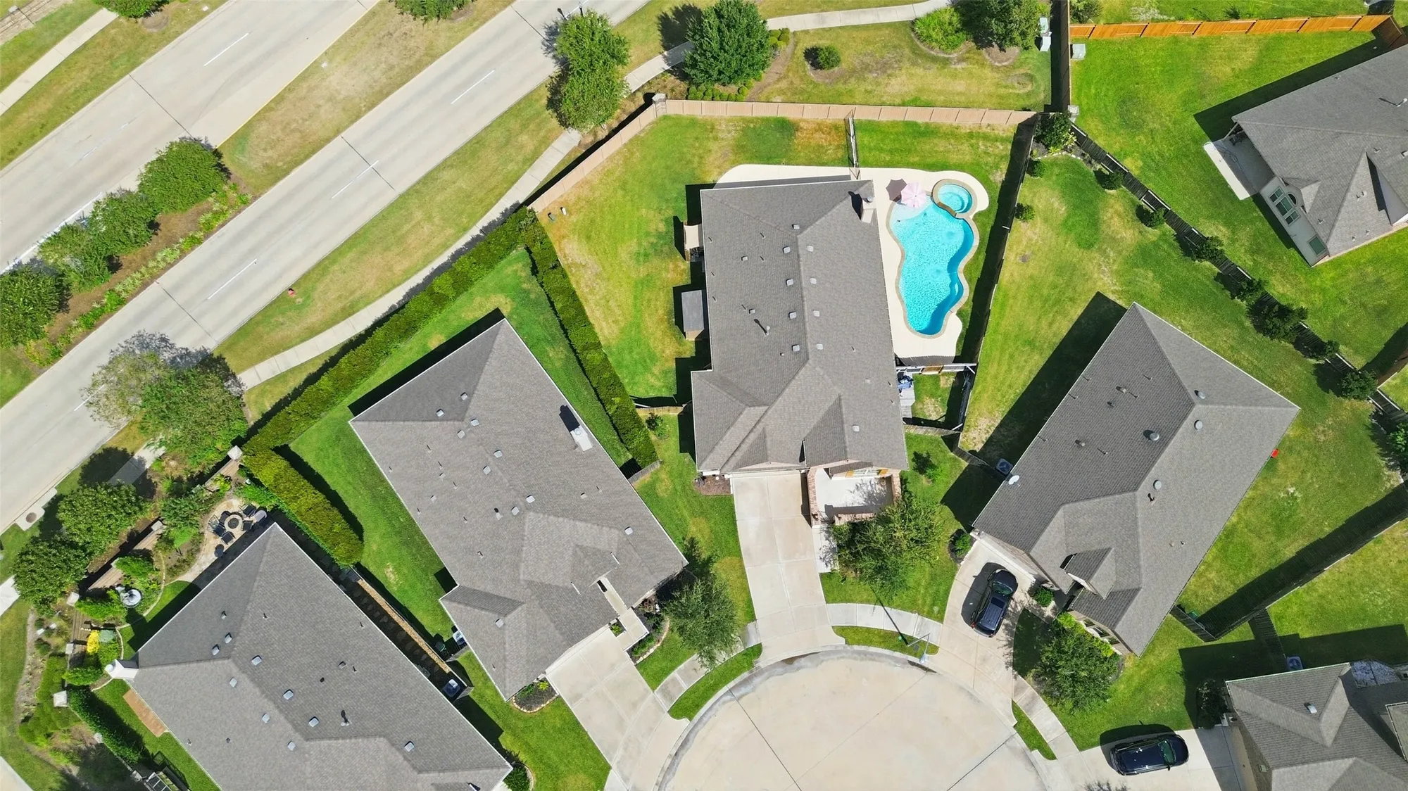 Property Slideshow image 38 of 47 | 29002 karloo walk ct, Katy, TX, 77494