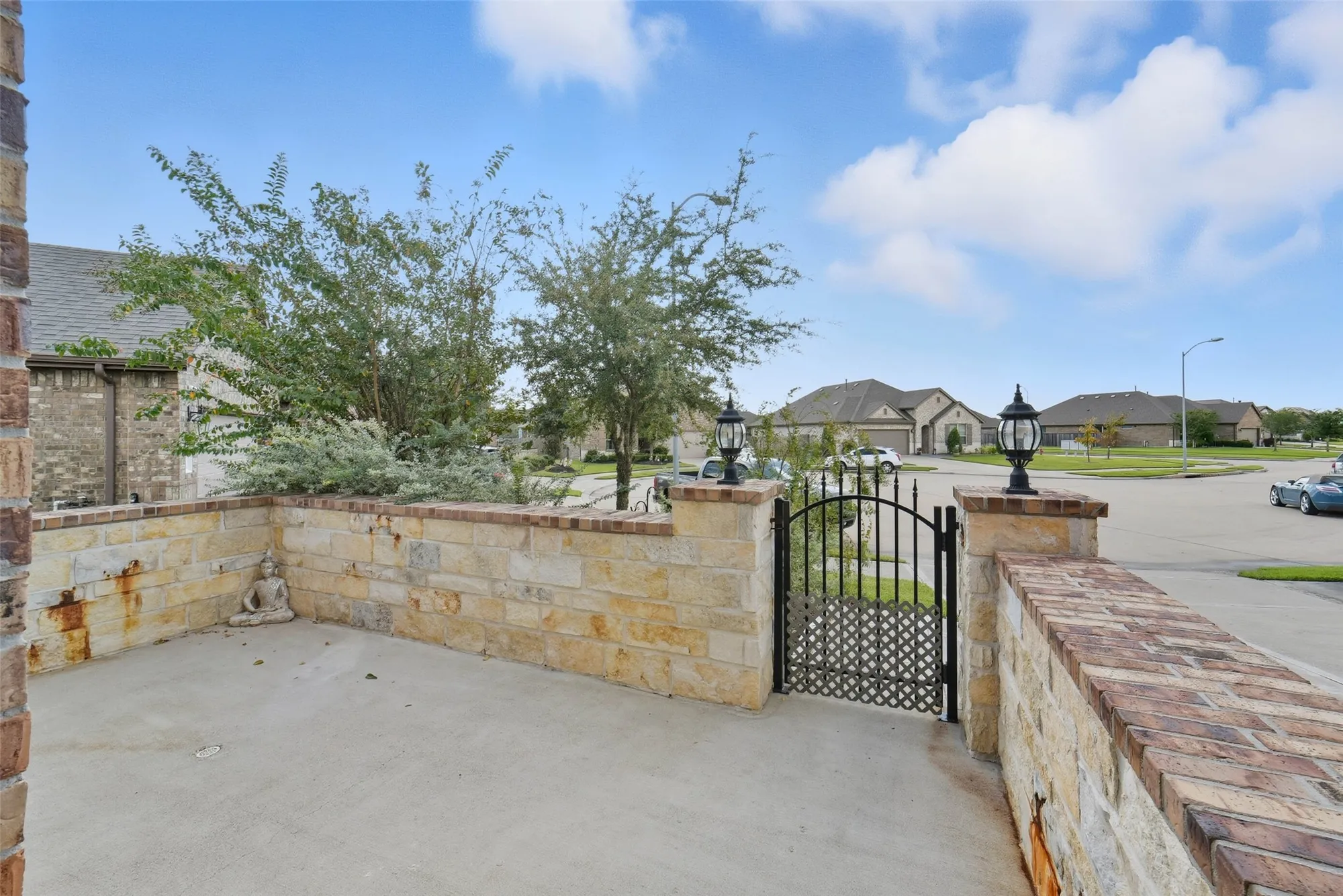 Property Slideshow image 6 of 47 | 29002 karloo walk ct, Katy, TX, 77494