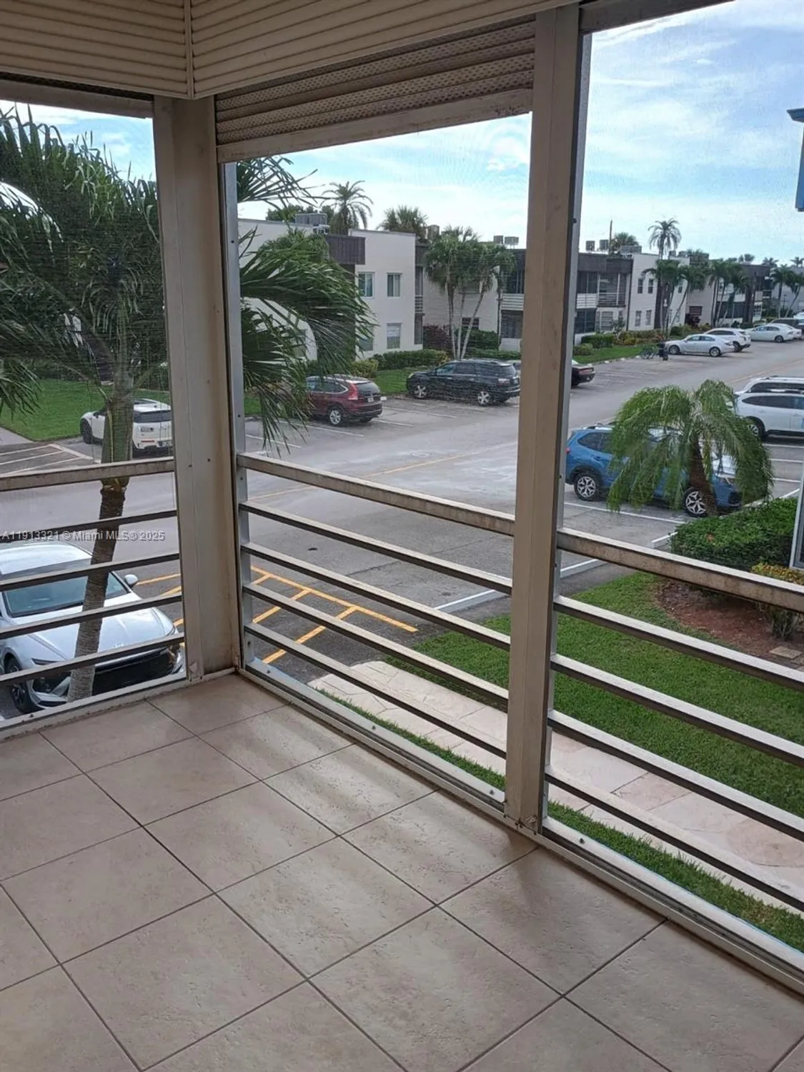 Property Slideshow image 5 of 17 | 235 burgundy e unit e, Delray Beach, FL, 33484