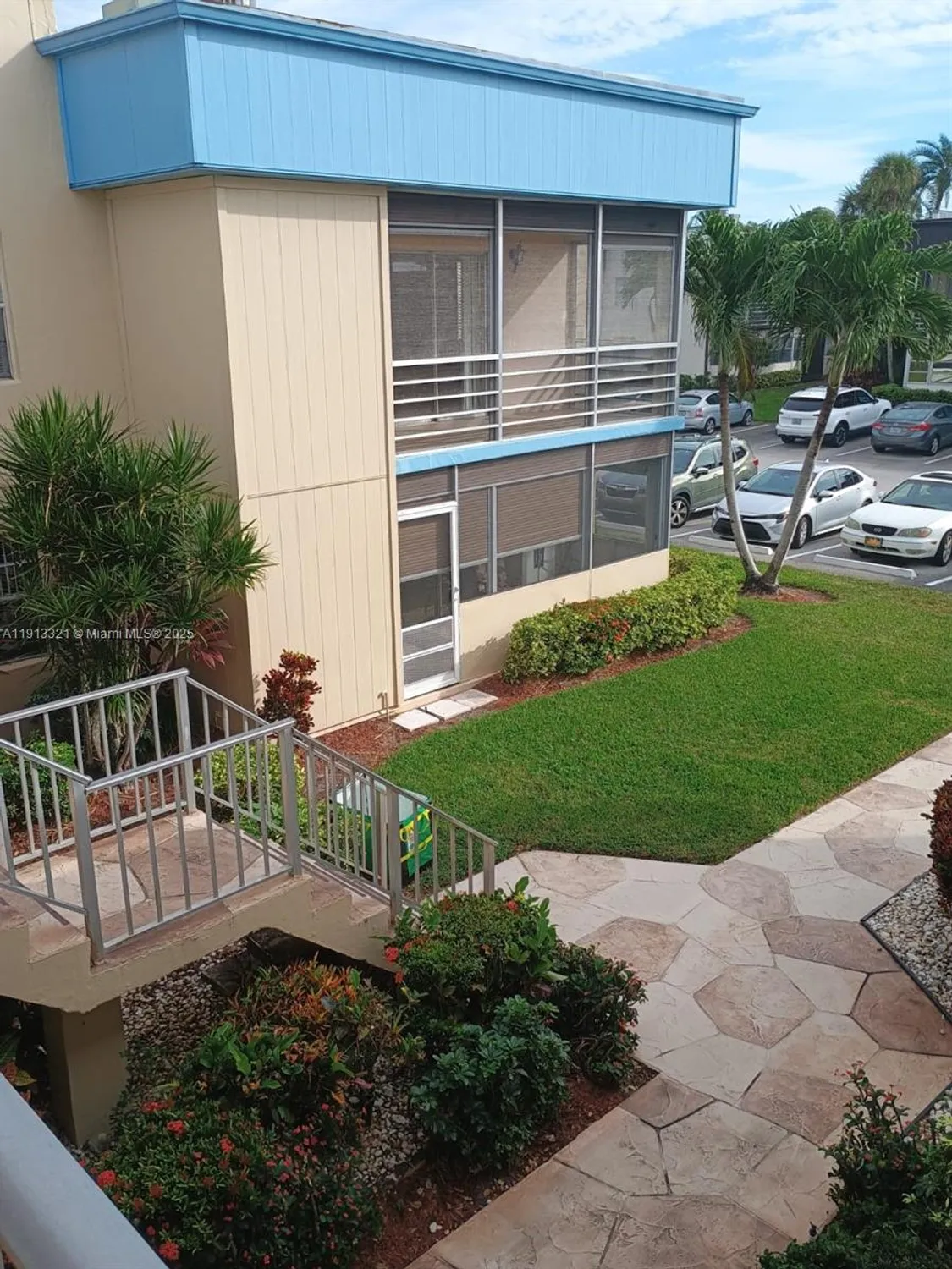 Property Slideshow image 7 of 17 | 235 burgundy e unit e, Delray Beach, FL, 33484